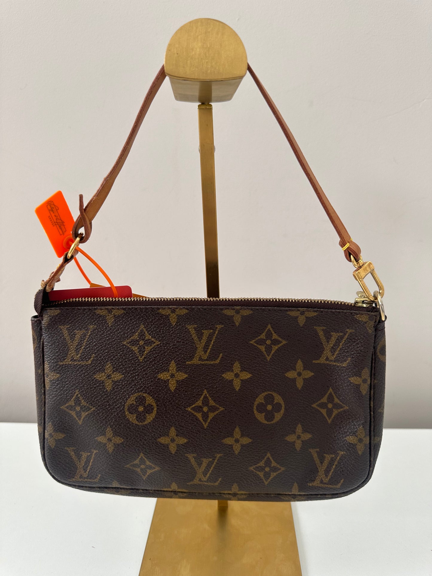 Louis Vuitton Pochette