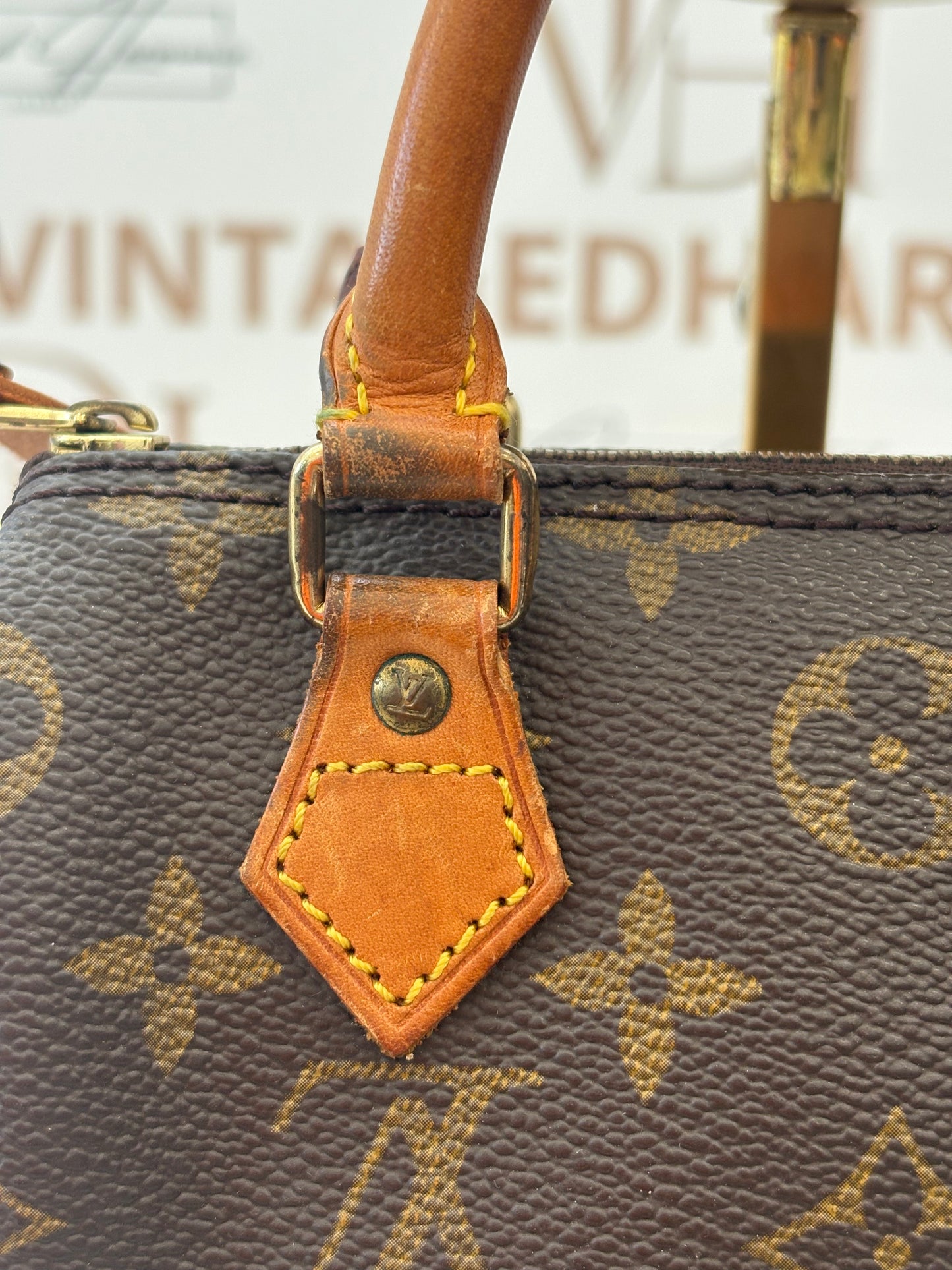 018827 - Louis Vuitton Mini Speedy