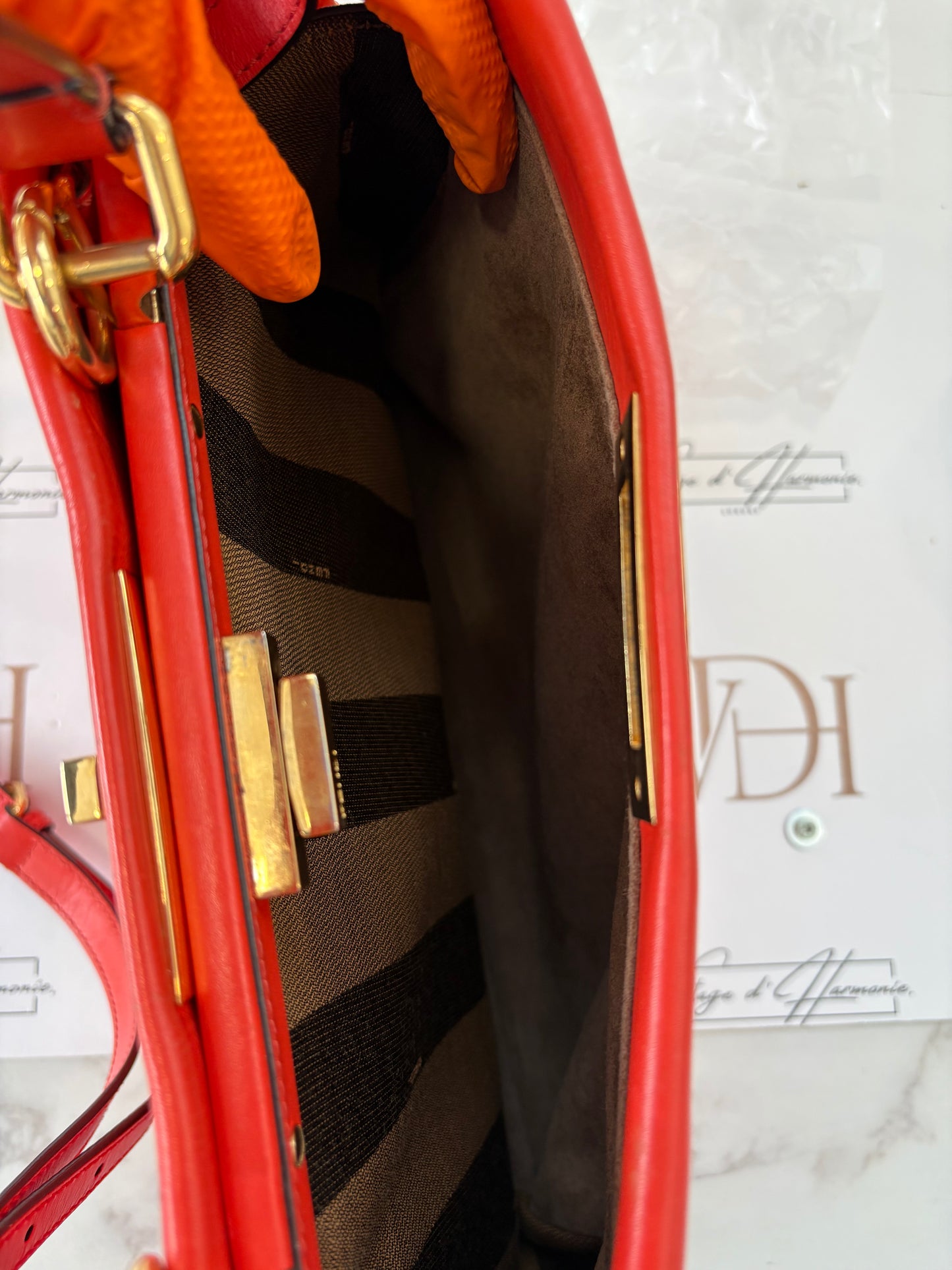 384202 - Fendi Peekaboo