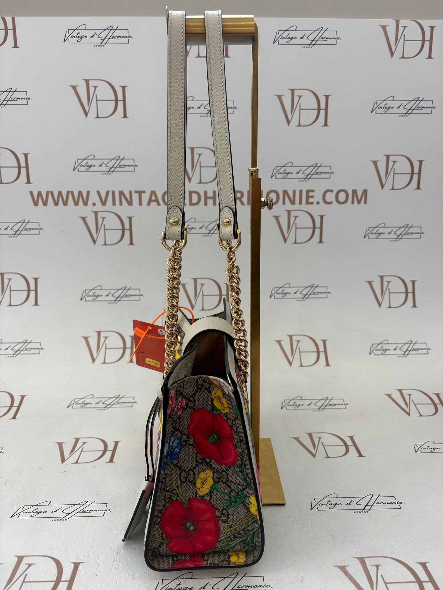 384060 - Gucci Padlock
