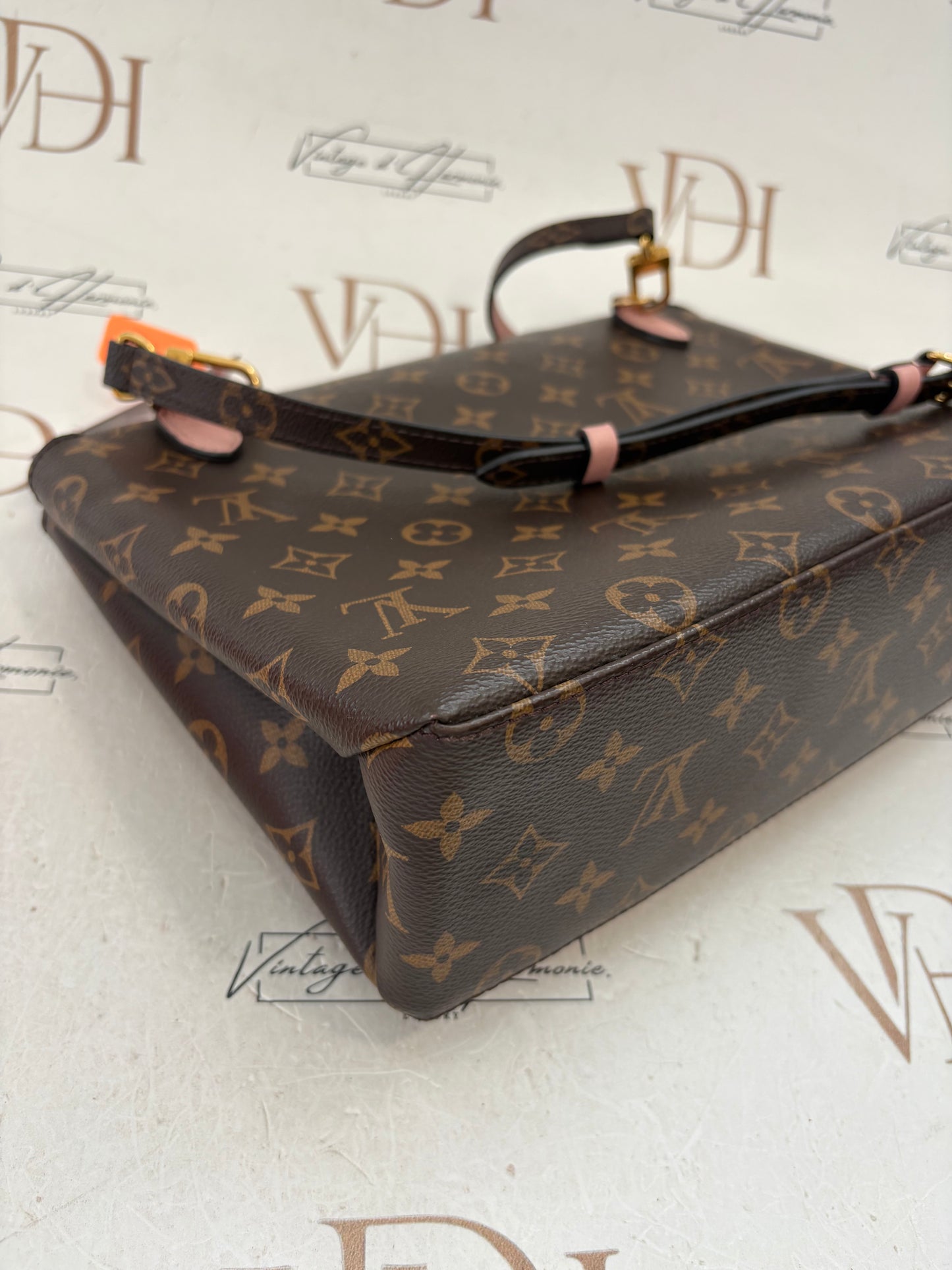 200734 - Louis Vuitton Marignan