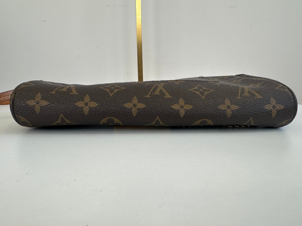 Louis Vuitton Favorite MM