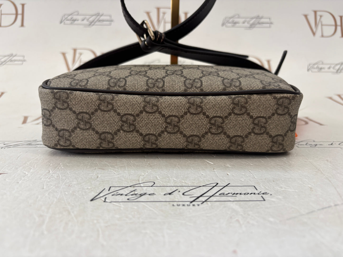 018878 - Gucci Beige PVC GG