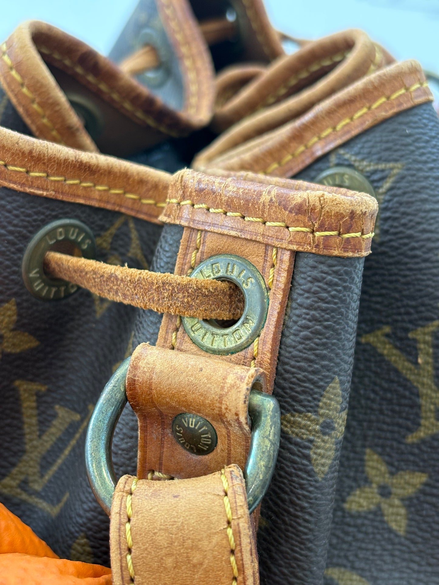 018290 - Louis Vuitton Noé