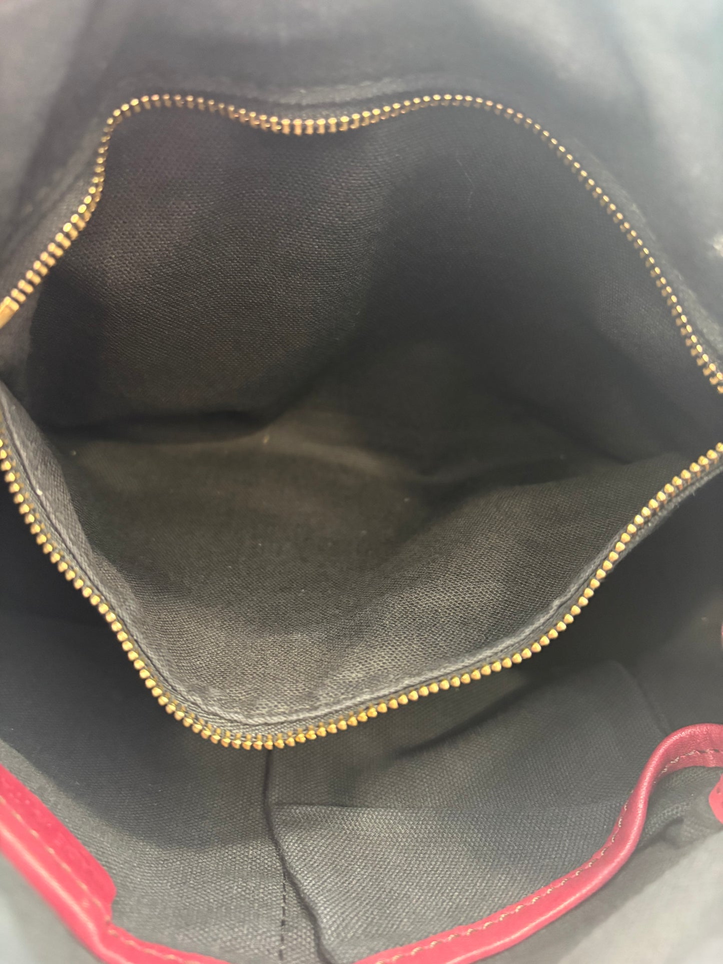 383917 - Burberry Bag