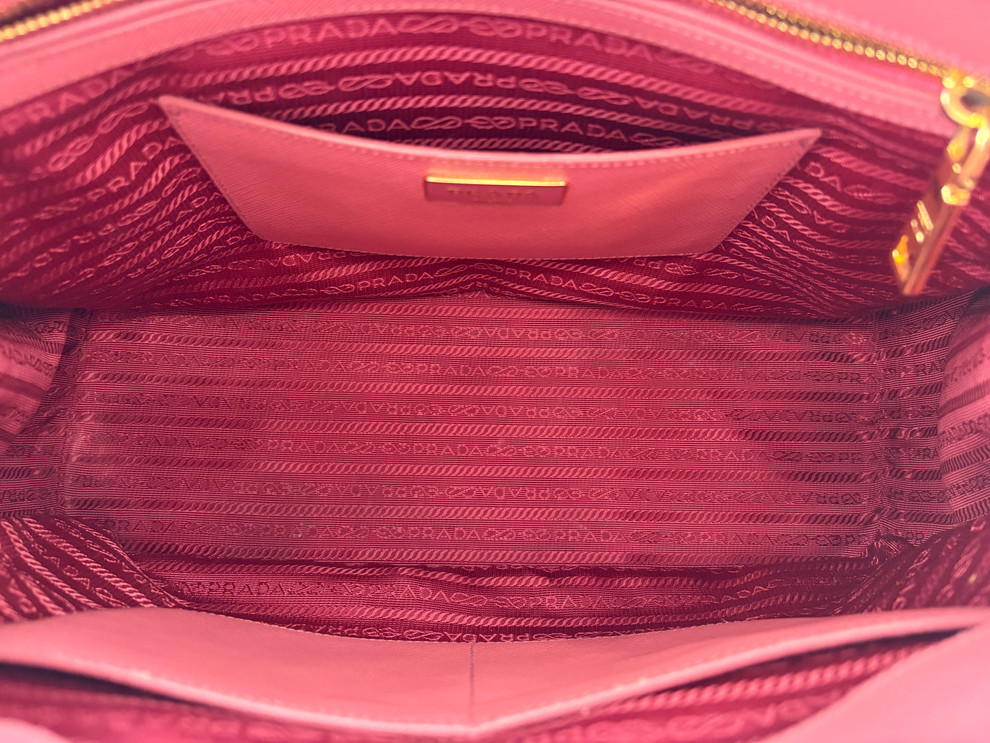 201493 - Prada Galleria Pink