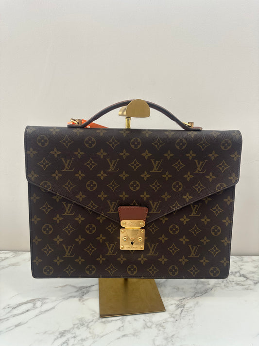 Louis Vuitton Porte Documents Band