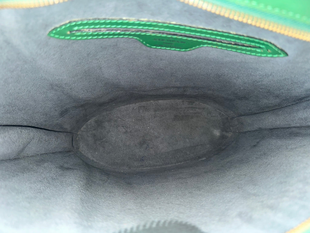 Louis Vuitton Green Epi Saint jacques