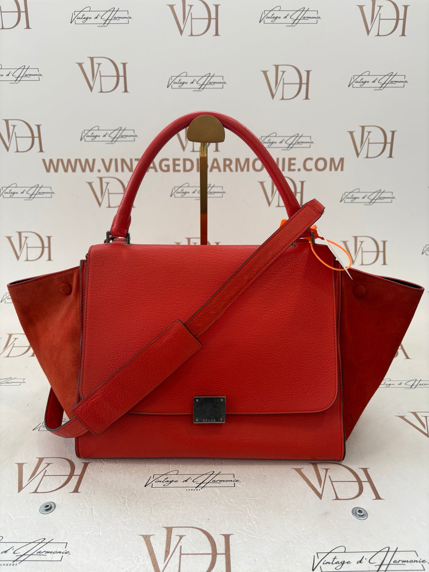 383831 - Céline Trapeze