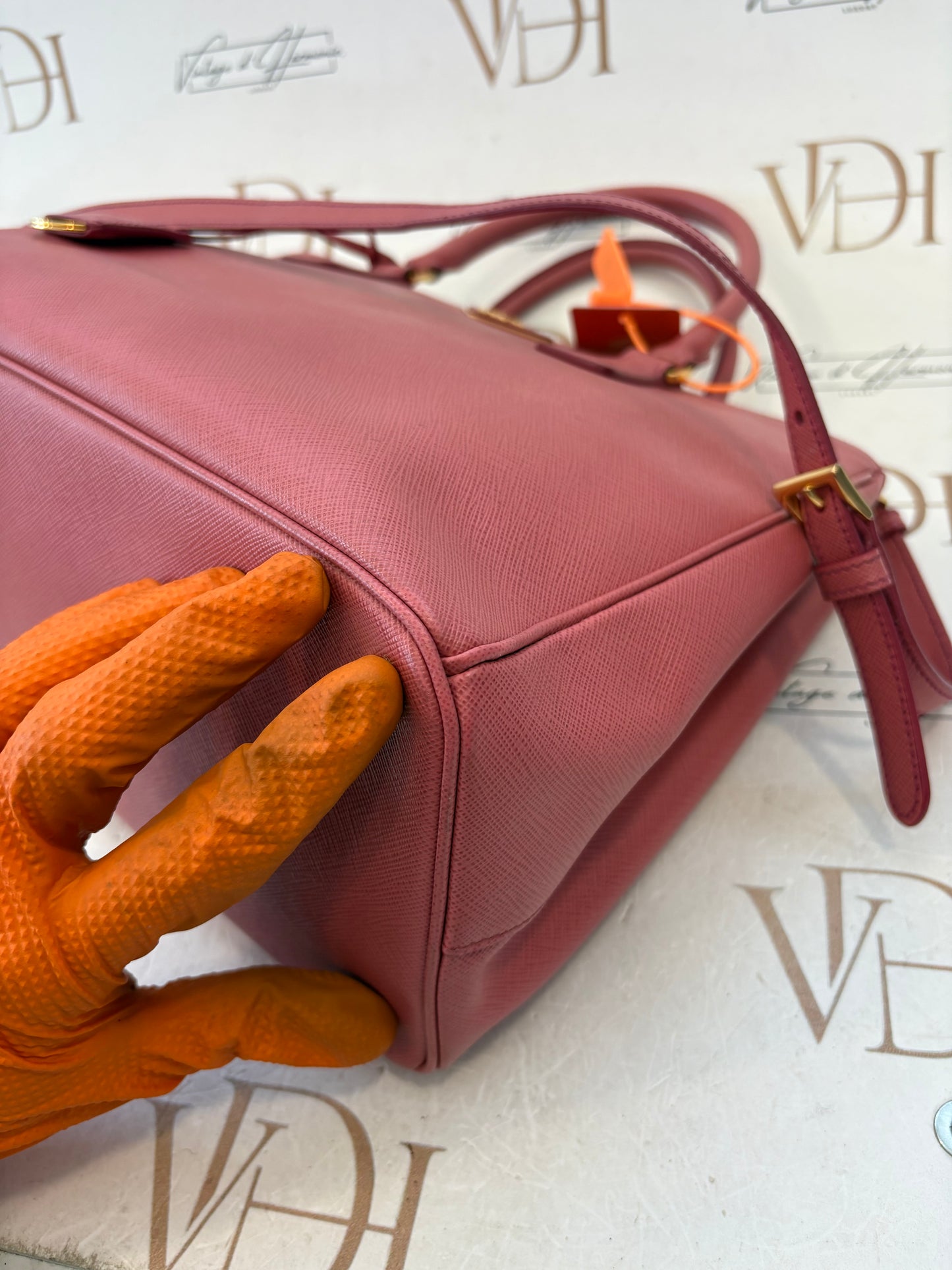 201002 - Prada Galleria Pink