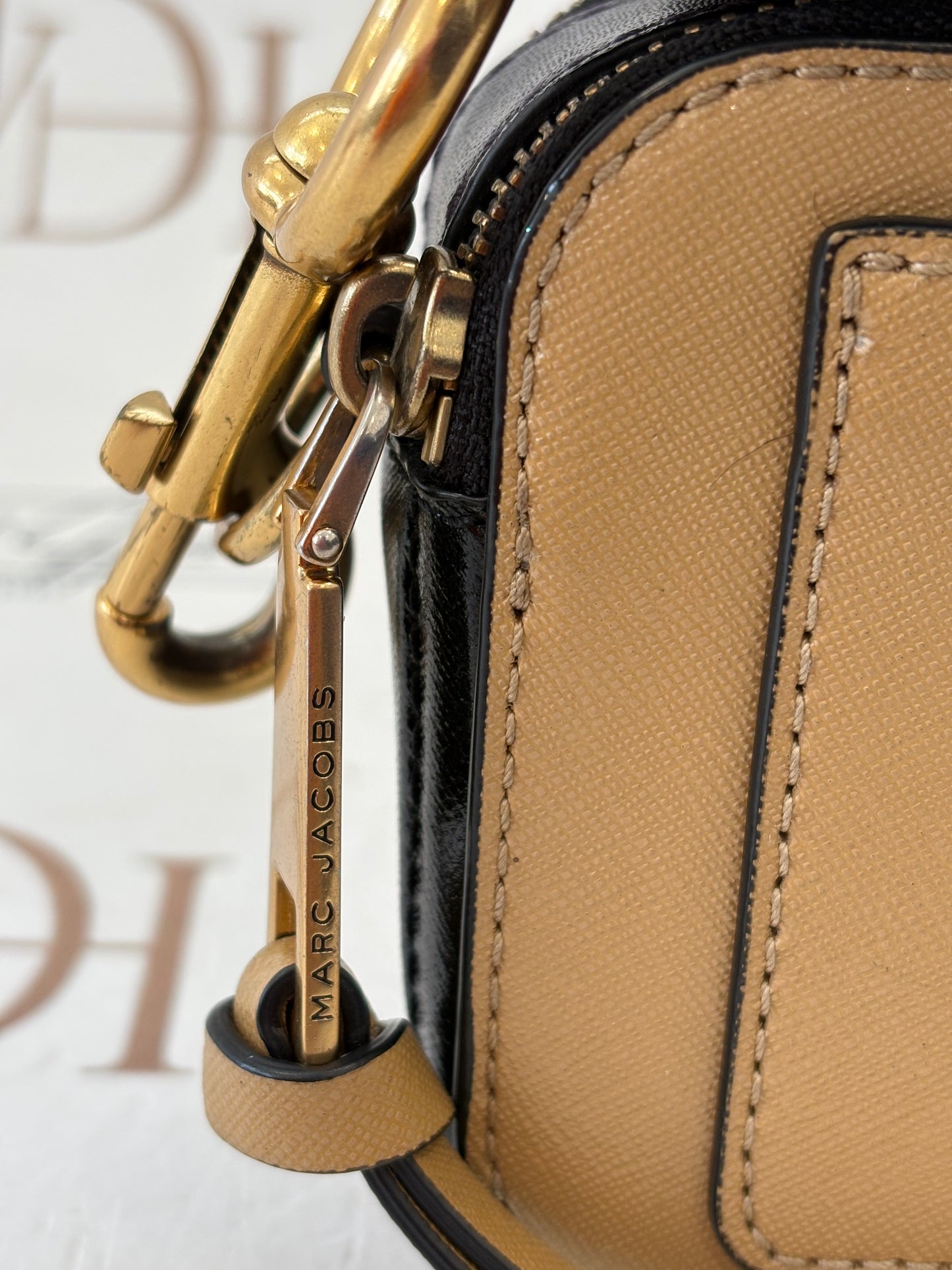 383975 - Marc Jacobs Snapshot