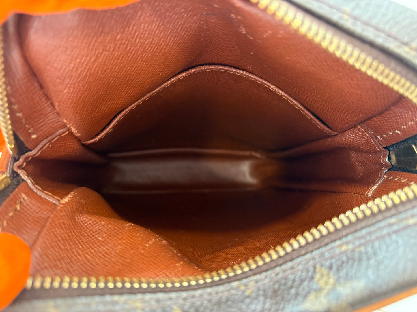018961 - Louis Vuitton Amazon