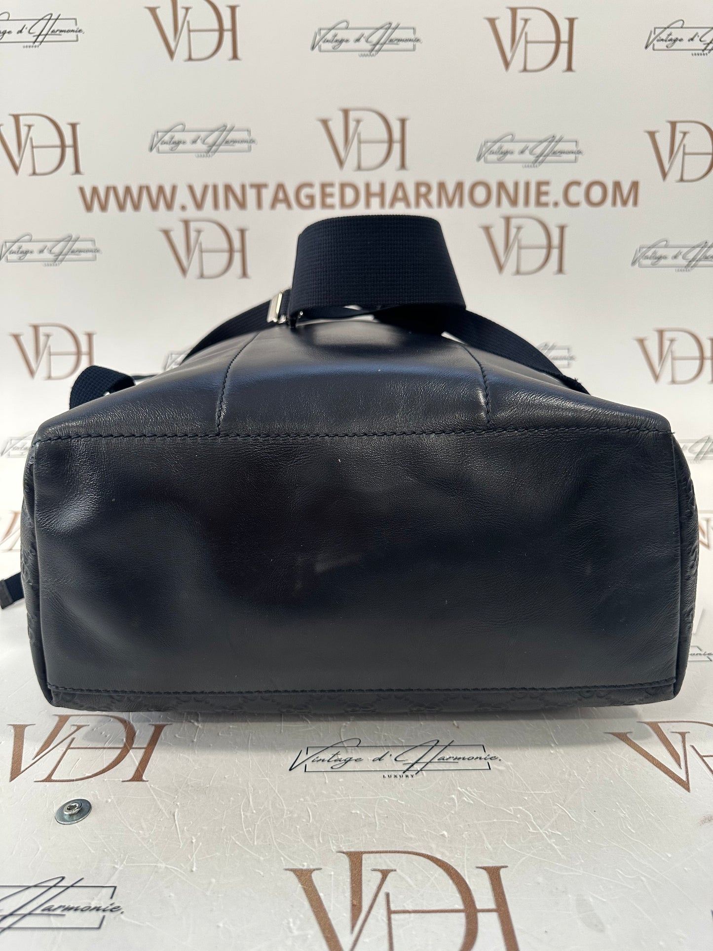 382553 - Gucci Backpack