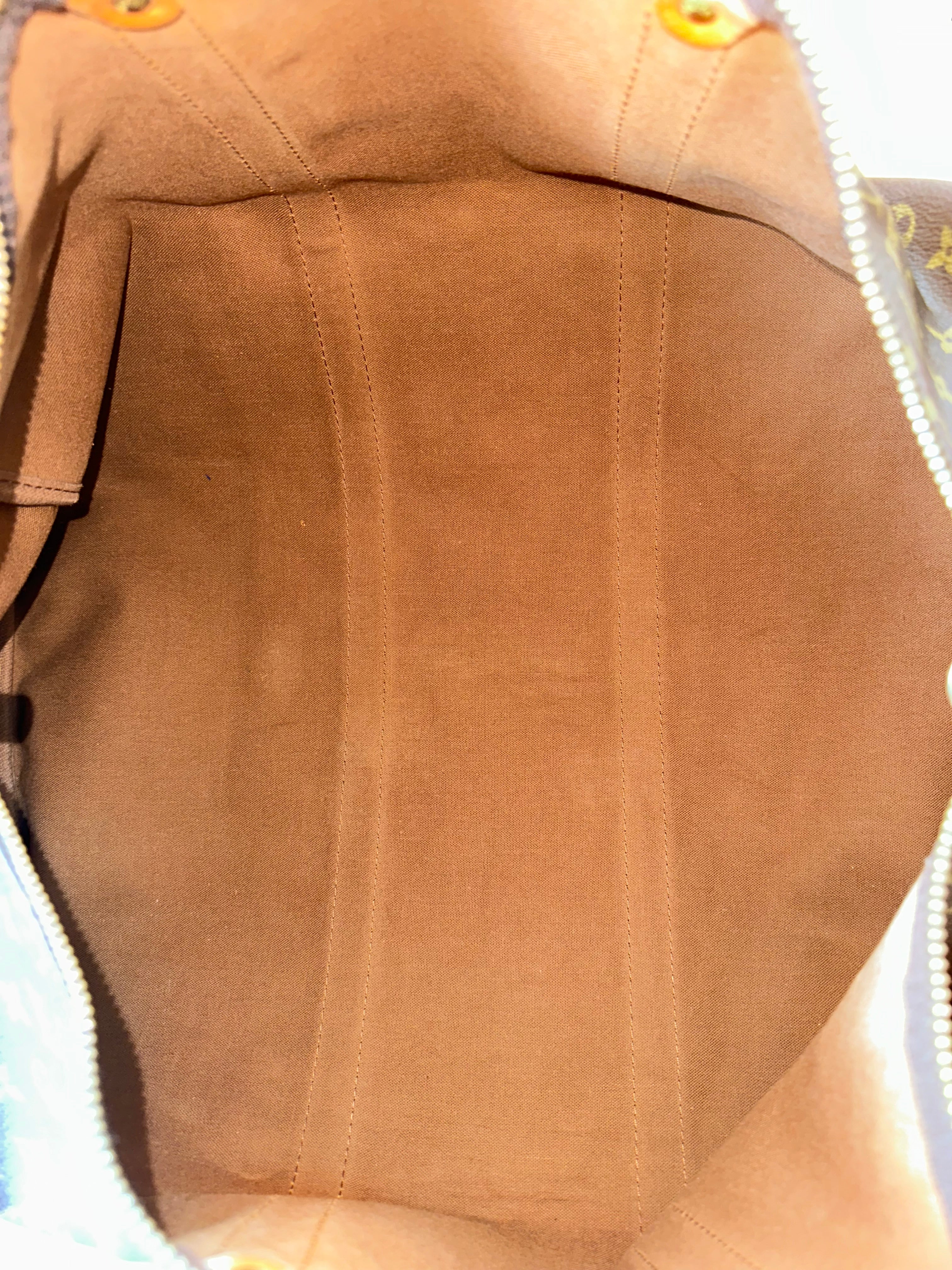 Louis Vuitton Keepall 50