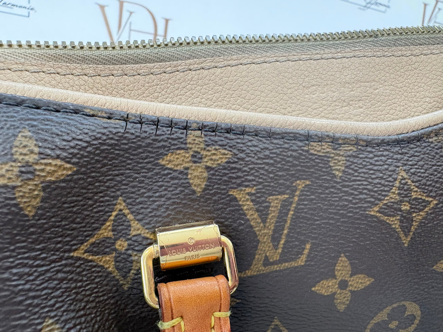 382944 - Louis Vuitton Pallas