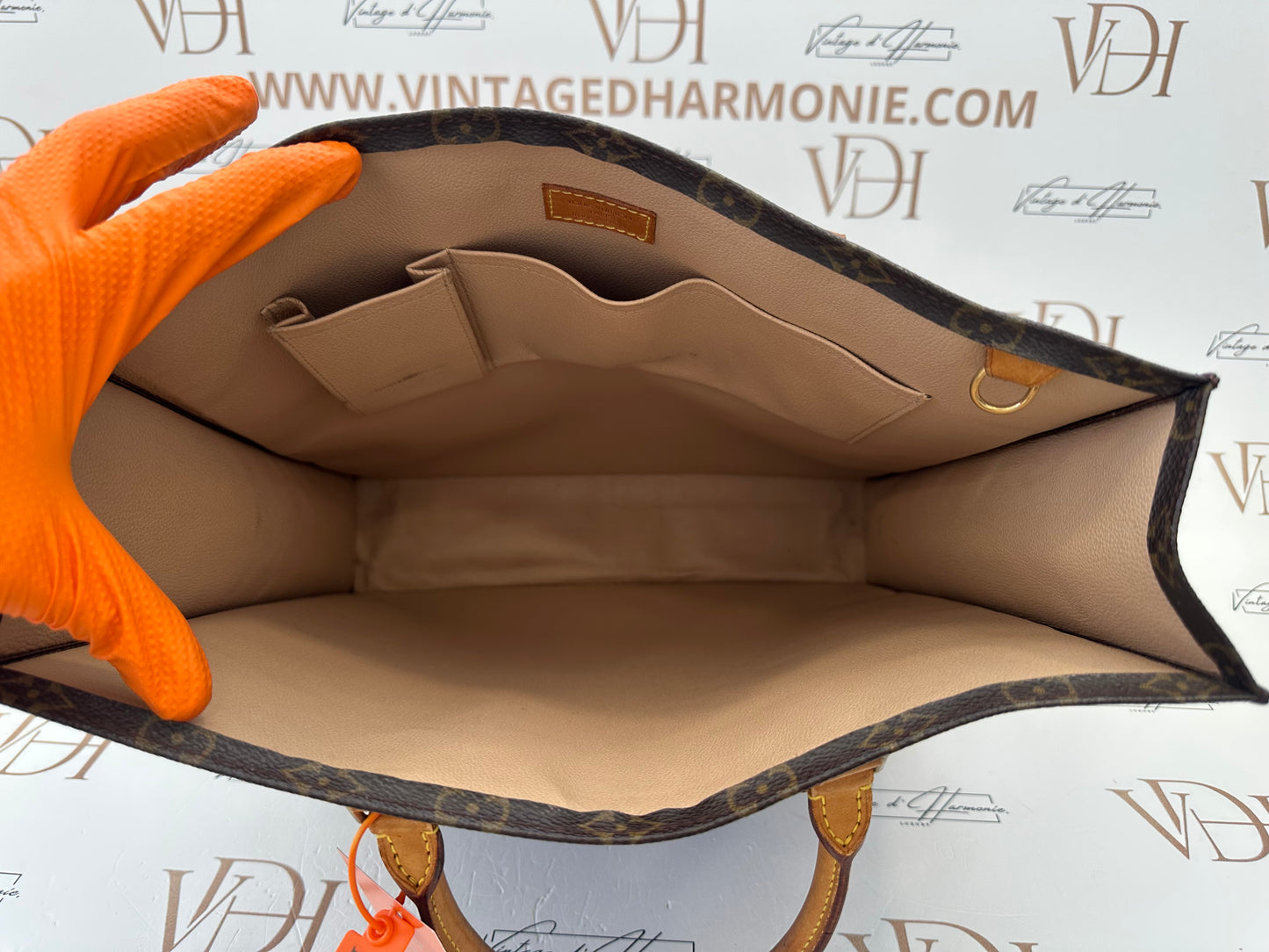 017774 - Louis Vuitton Sac Plat