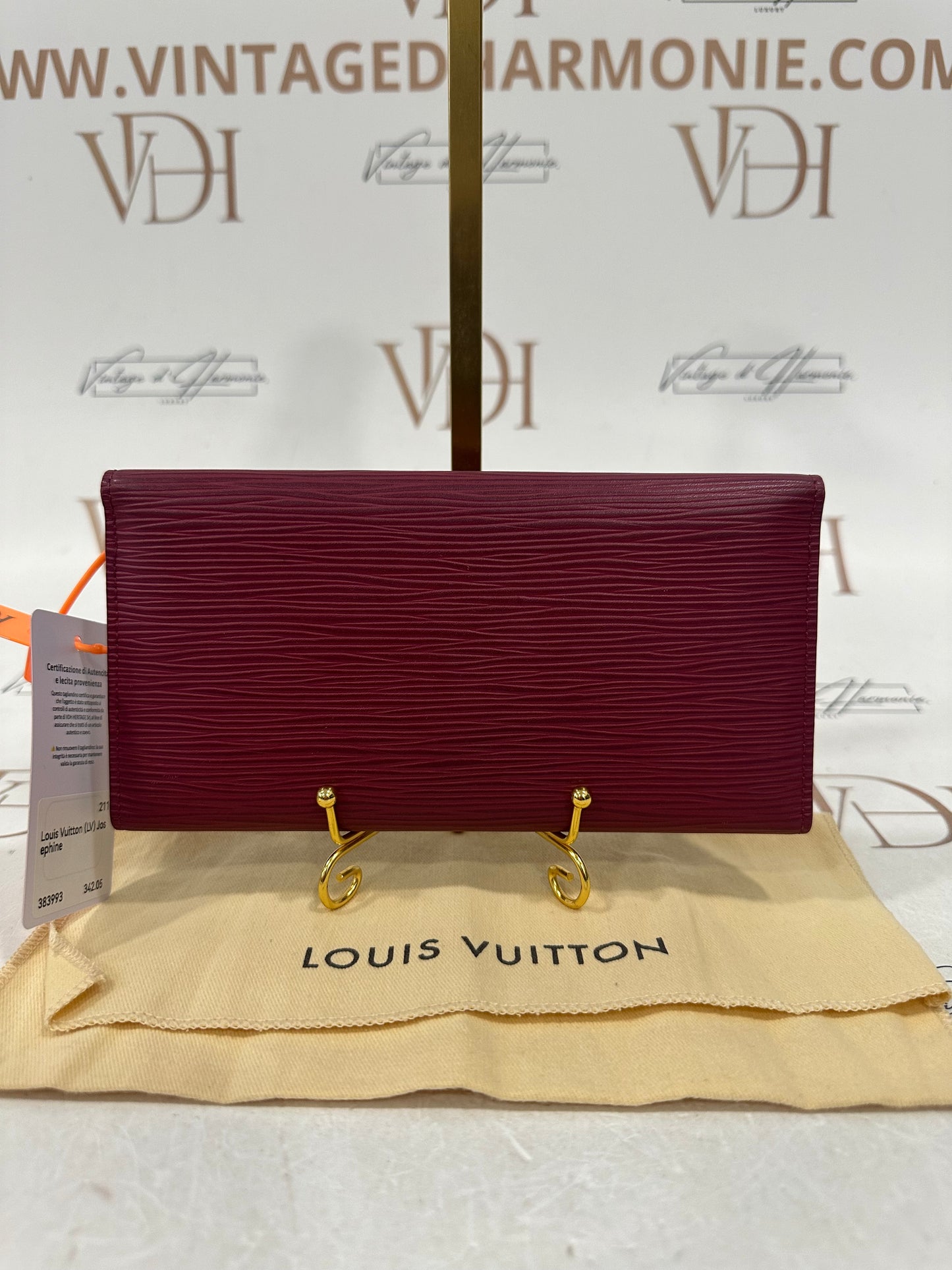 383993 - Louis Vuitton Josephine Wallet