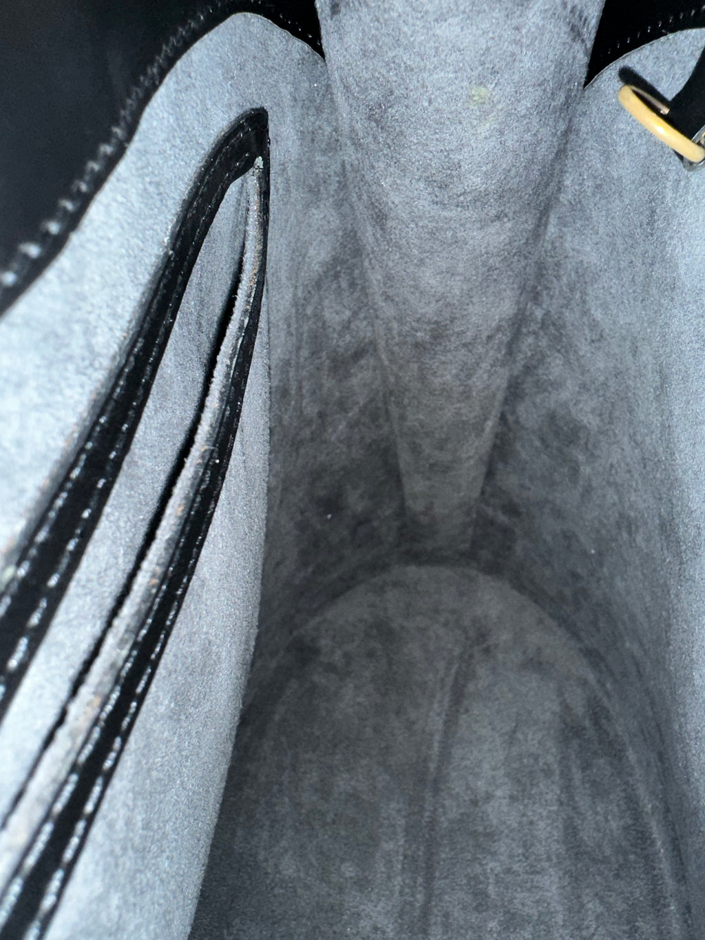 Louis Vuitton Black Epi Cluny