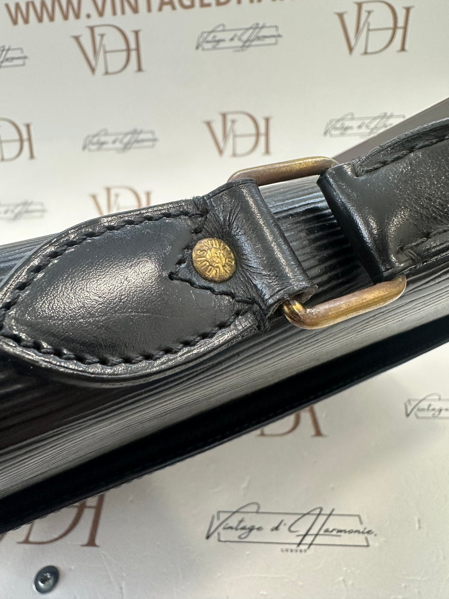 017873 - Louis Vuitton Epi Serviette