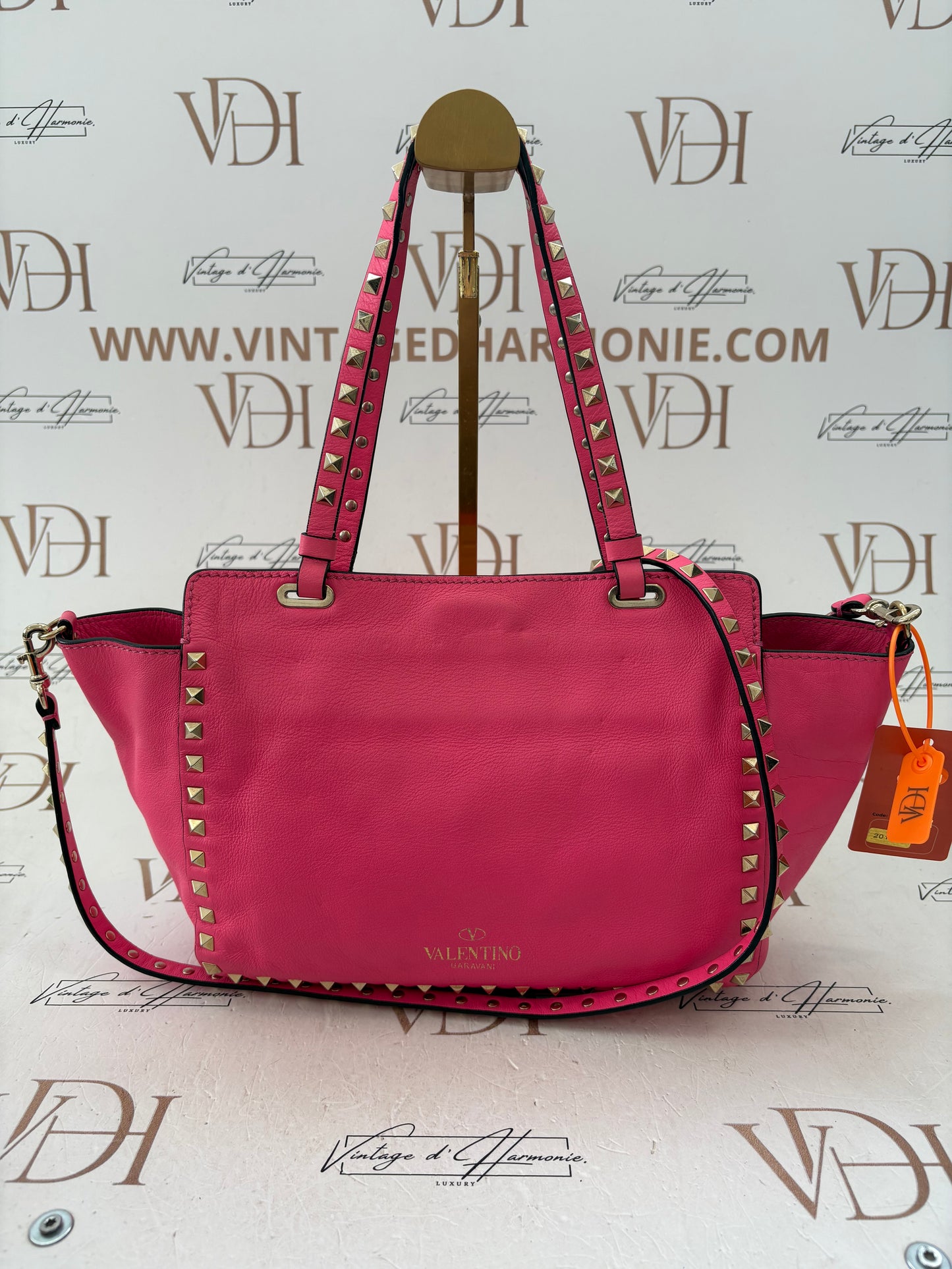 201267 - Valentino Rockstud