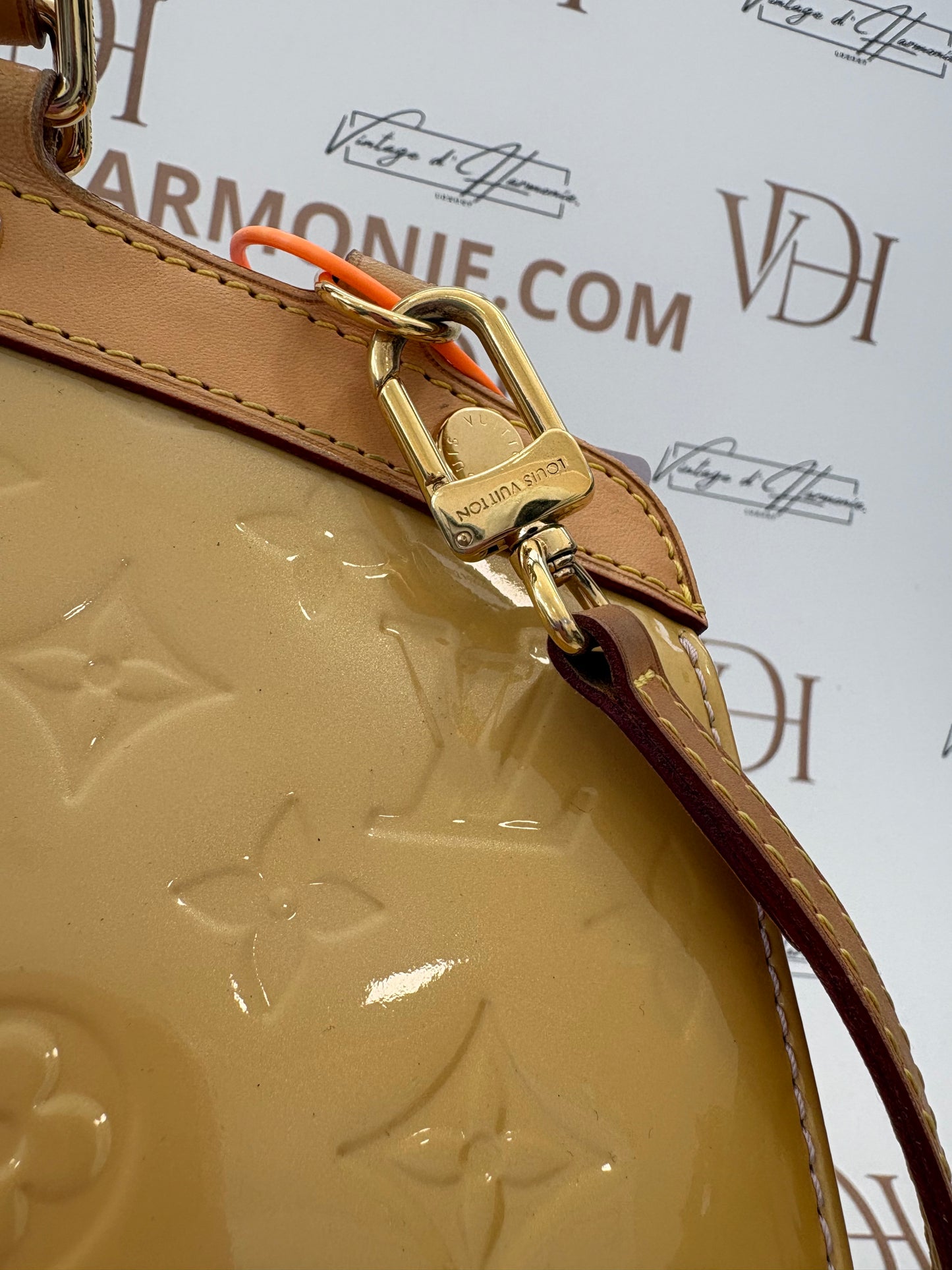 382699 - Louis Vuitton Brea