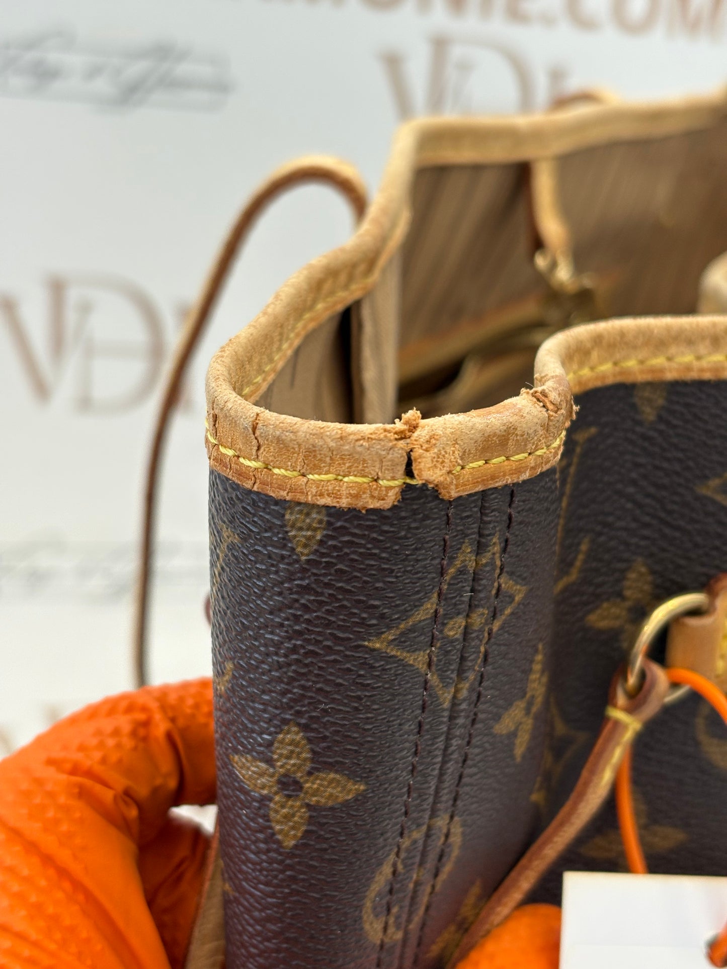 018849 - Louis Vuitton Neverfull MM