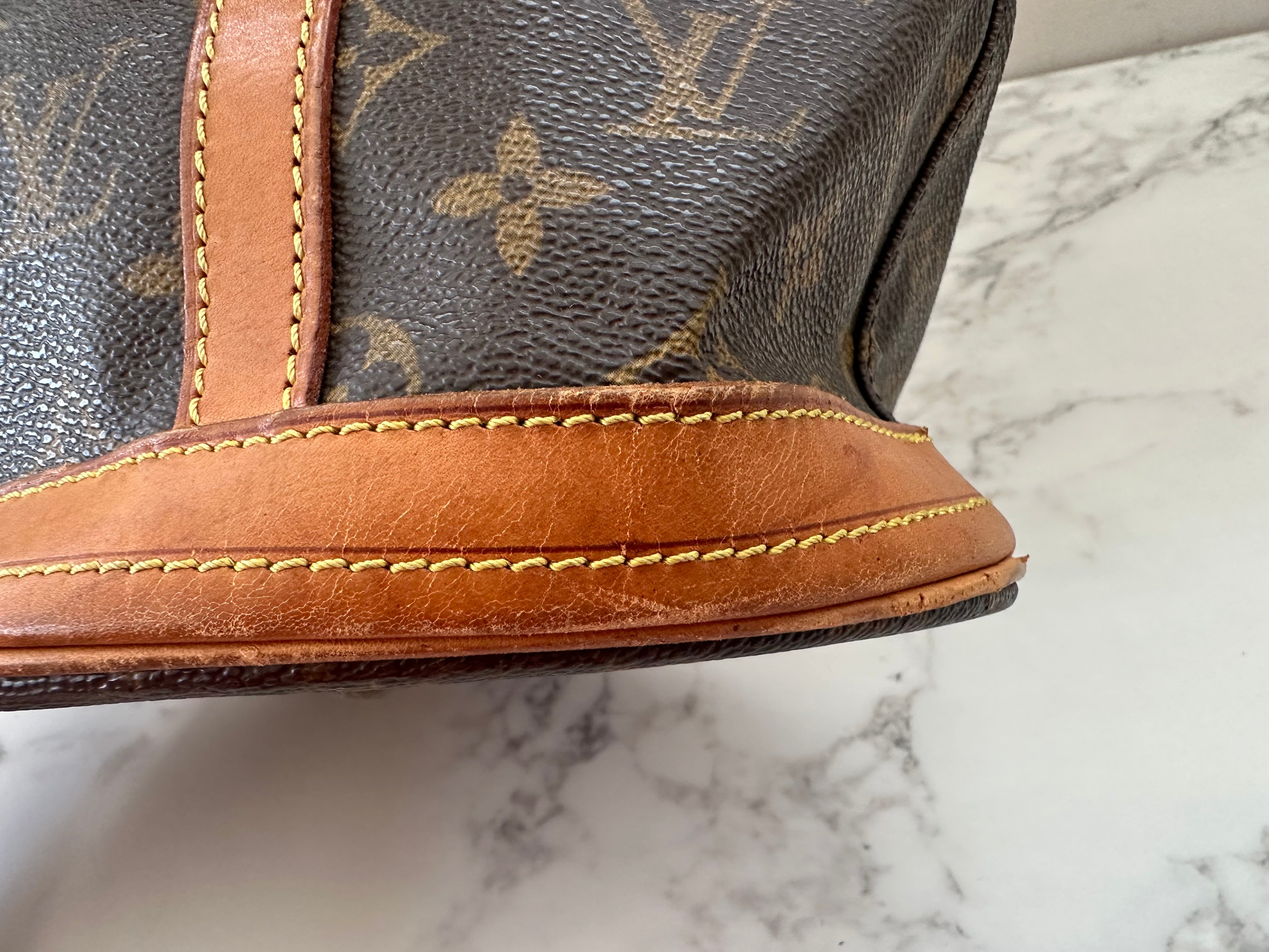 Louis Vuitton Bucket GM