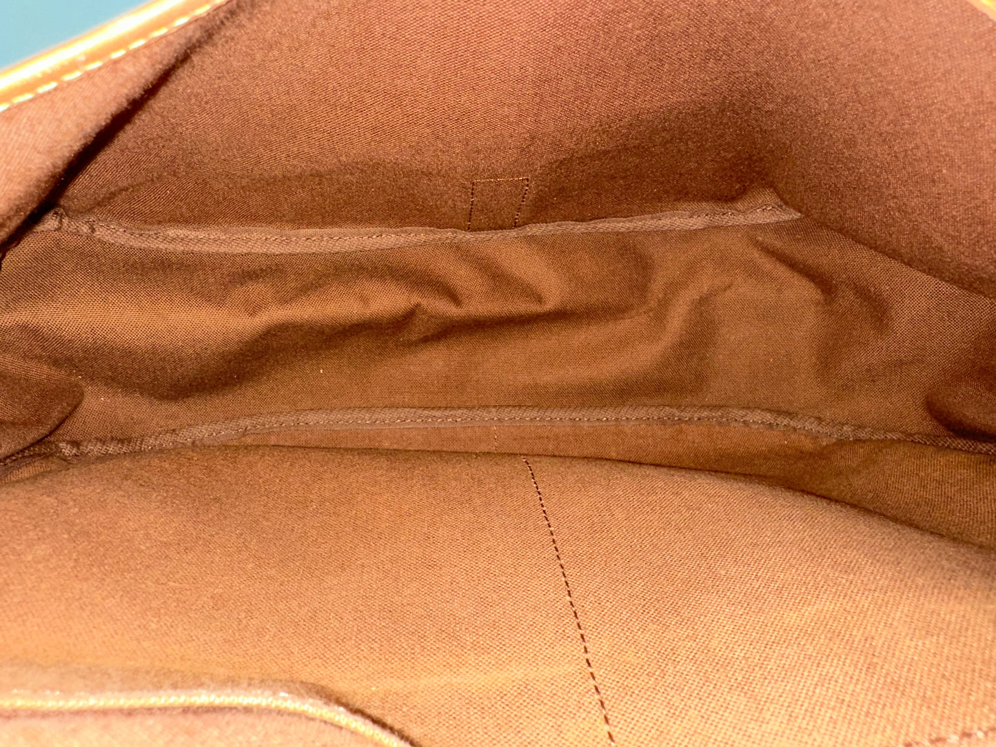 Louis Vuitton Saumur 35
