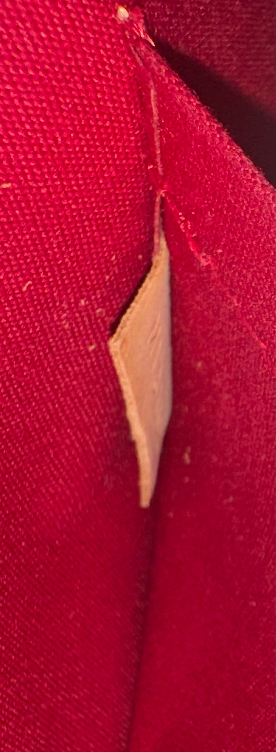 Louis Vuitton Alma GM Vernis Red