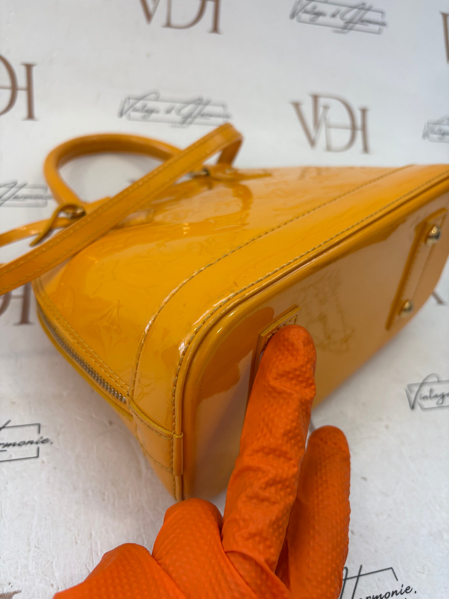 Louis Vuitton Alma BB
