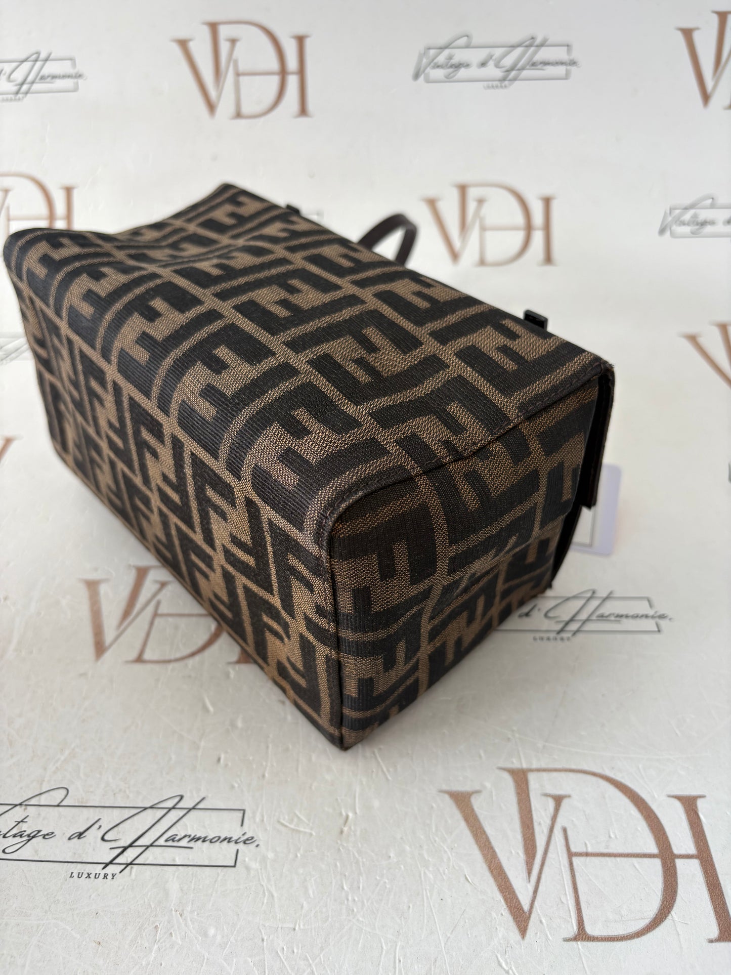 018584 - Fendi Zucca