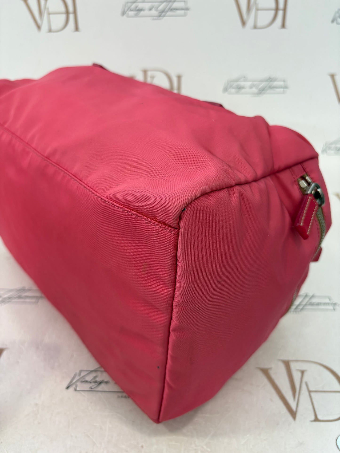 384223 - Prada Nylon