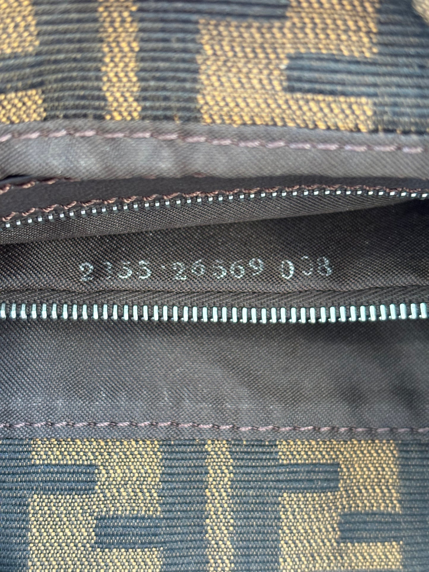 018644 - Fendi Brown Zucca