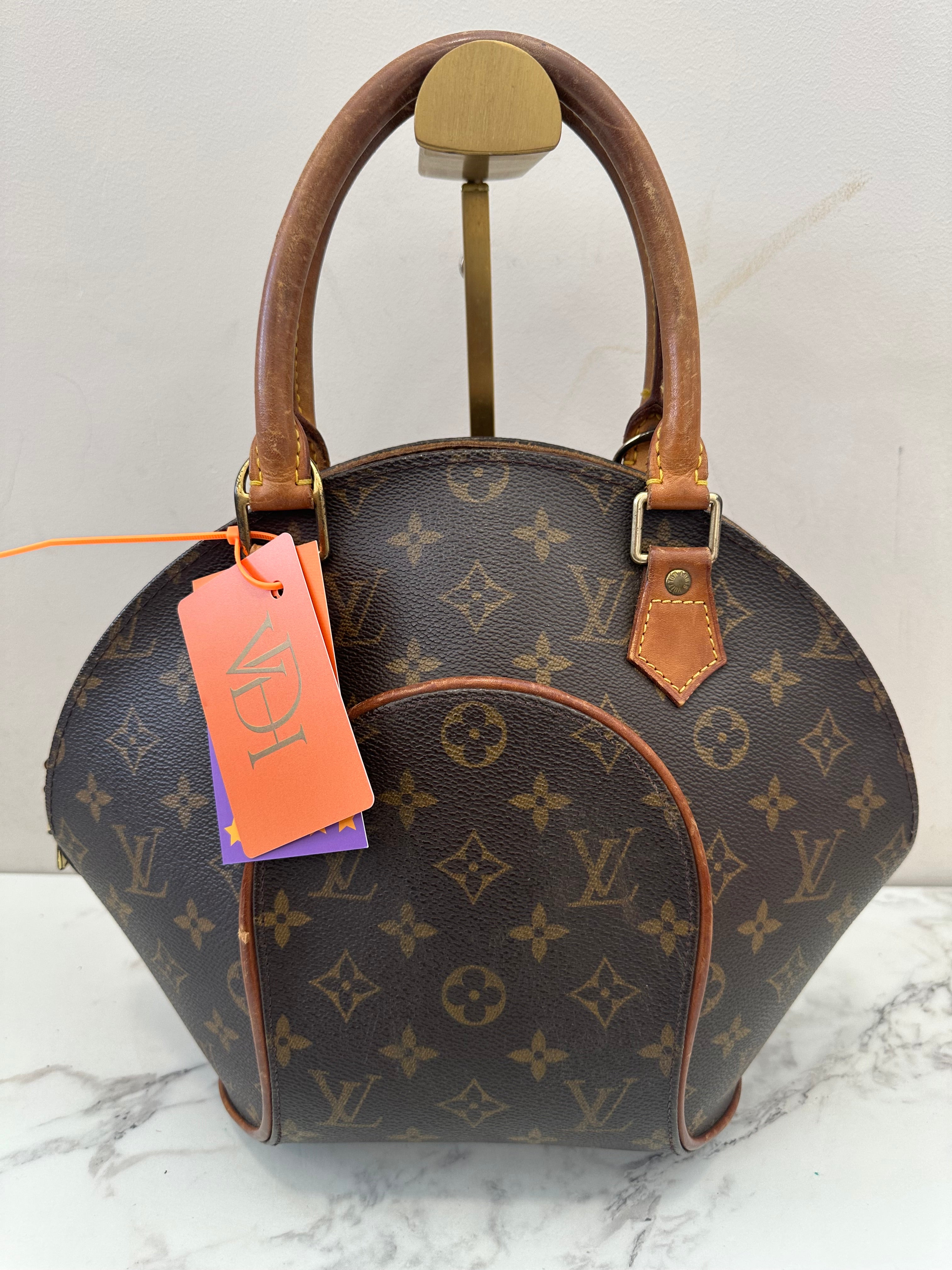 Louis Vuitton Ellipse PM