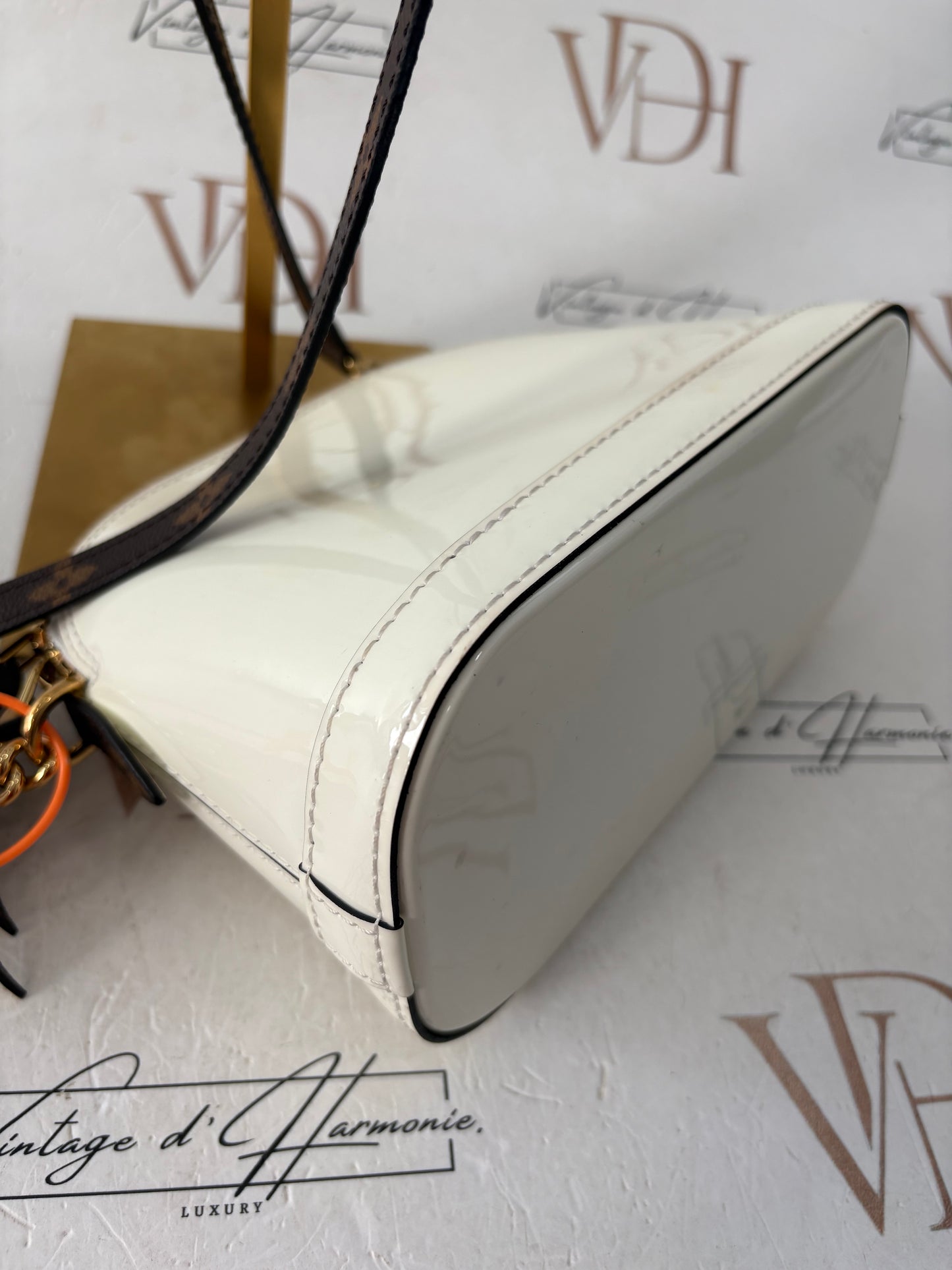 384014 - Louis Vuitton Alma BB