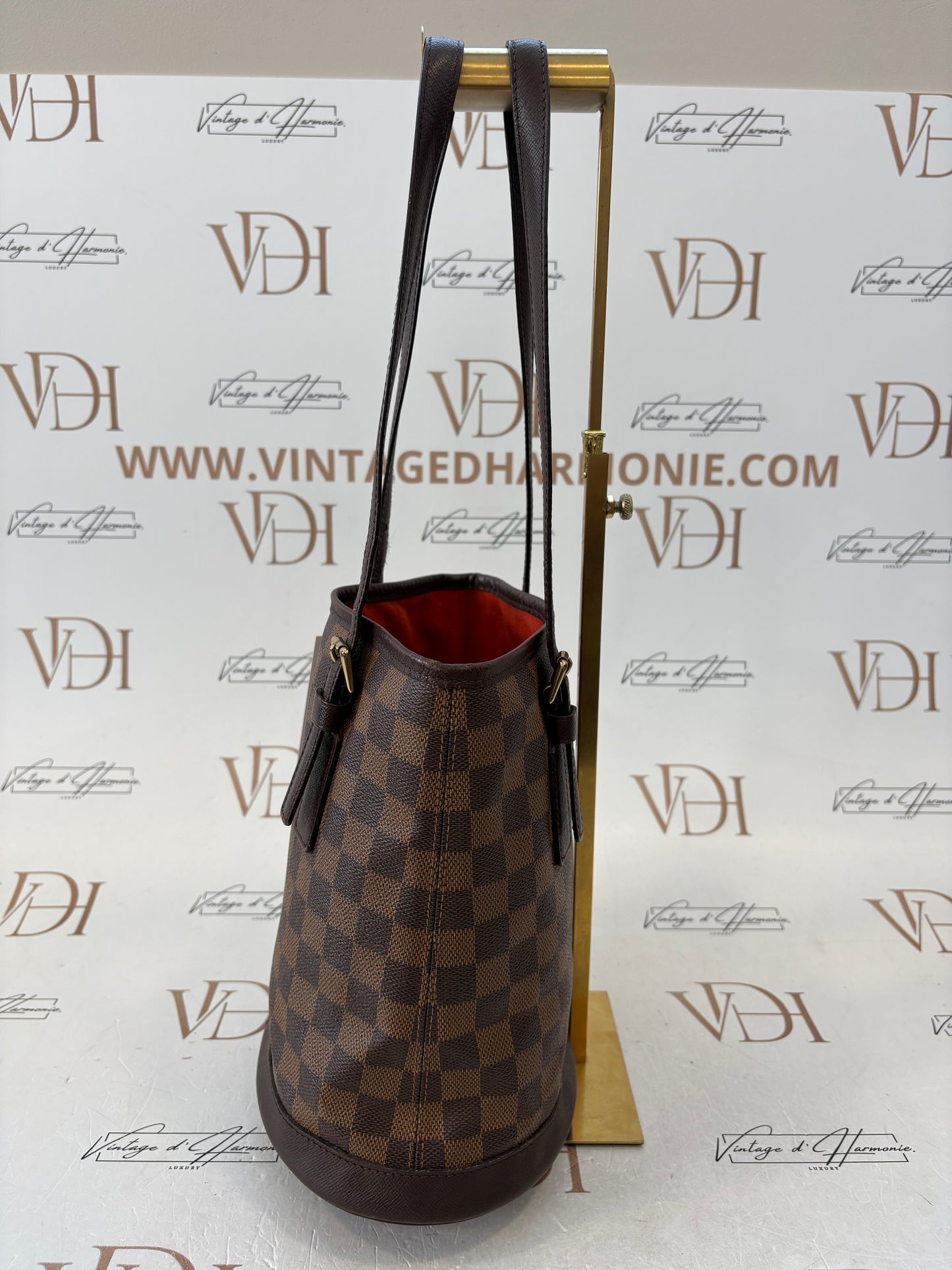 018964 - Louis Vuitton Marais