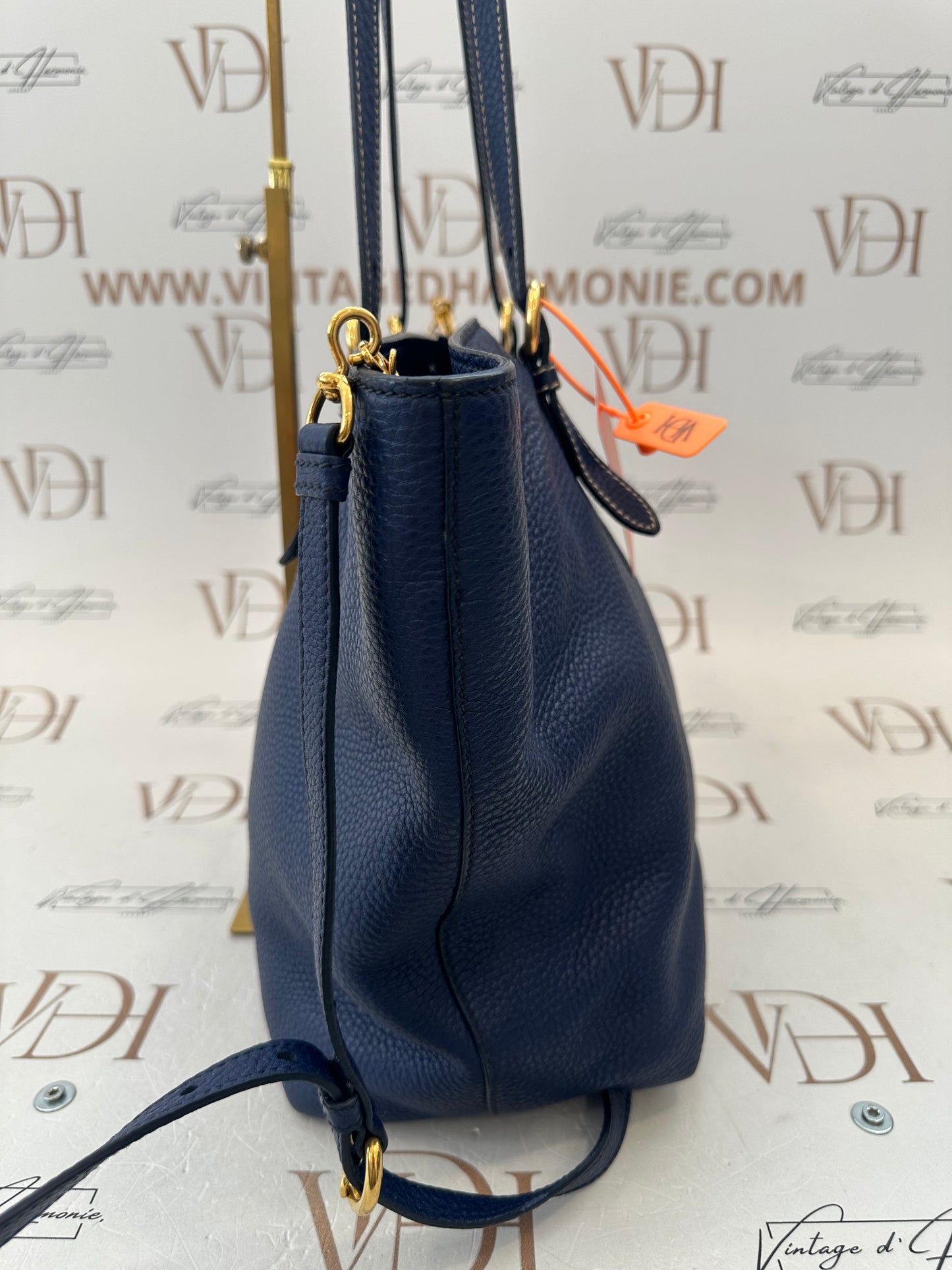 382927 - Miu Miu Tote