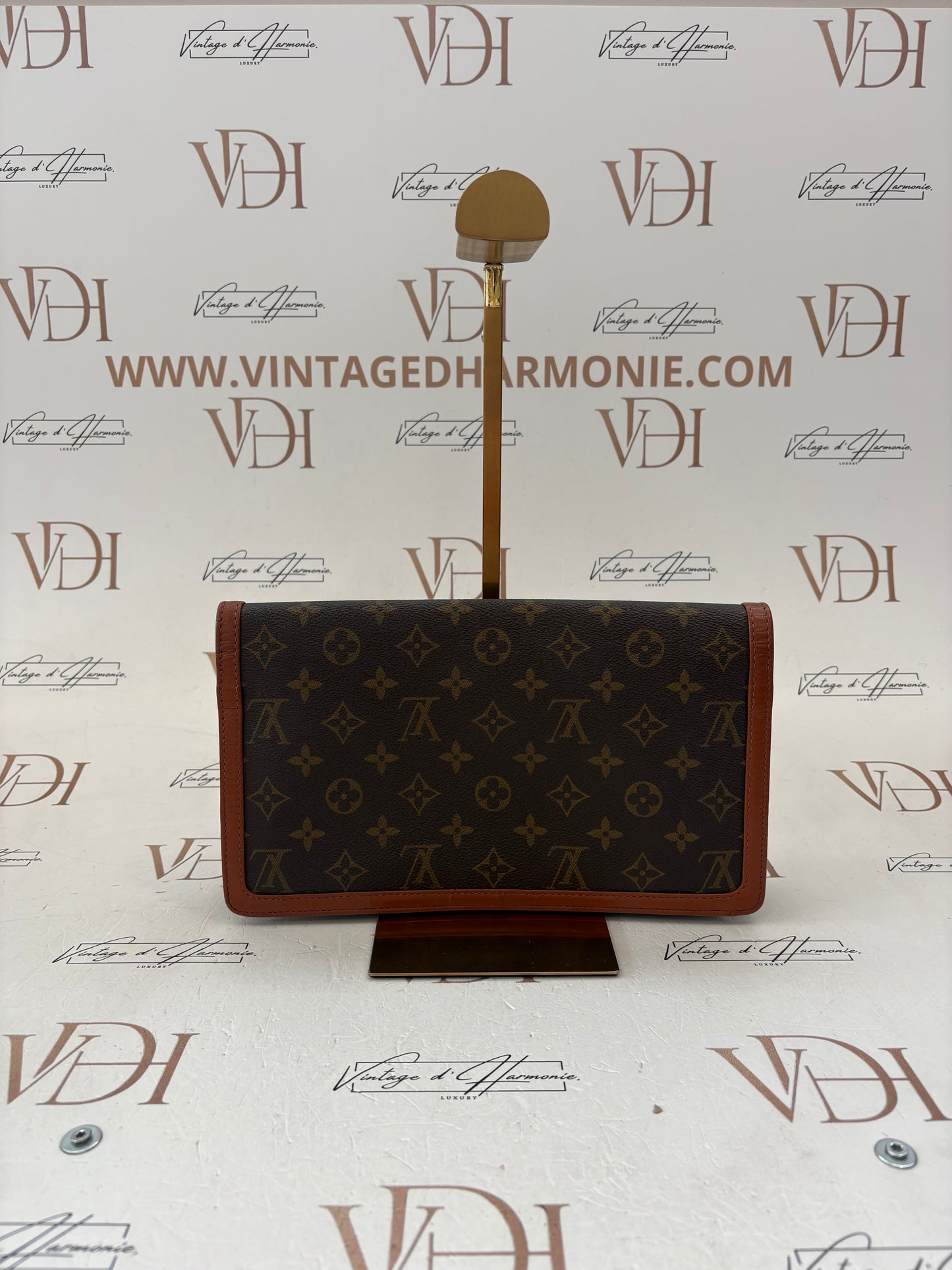 018068 - Louis Vuitton Pochette Dam GM