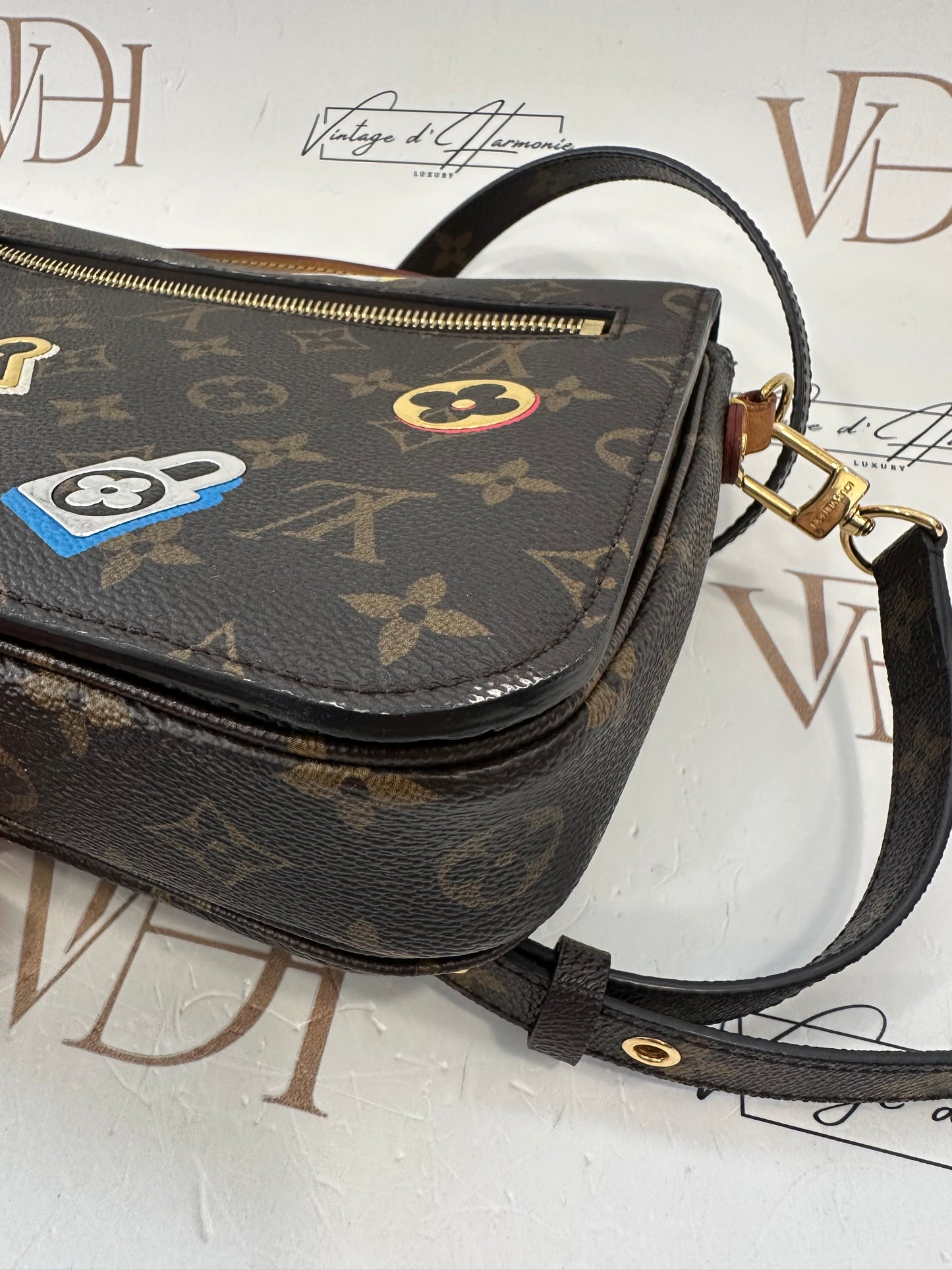 102593 - Louis Vuitton Metis
