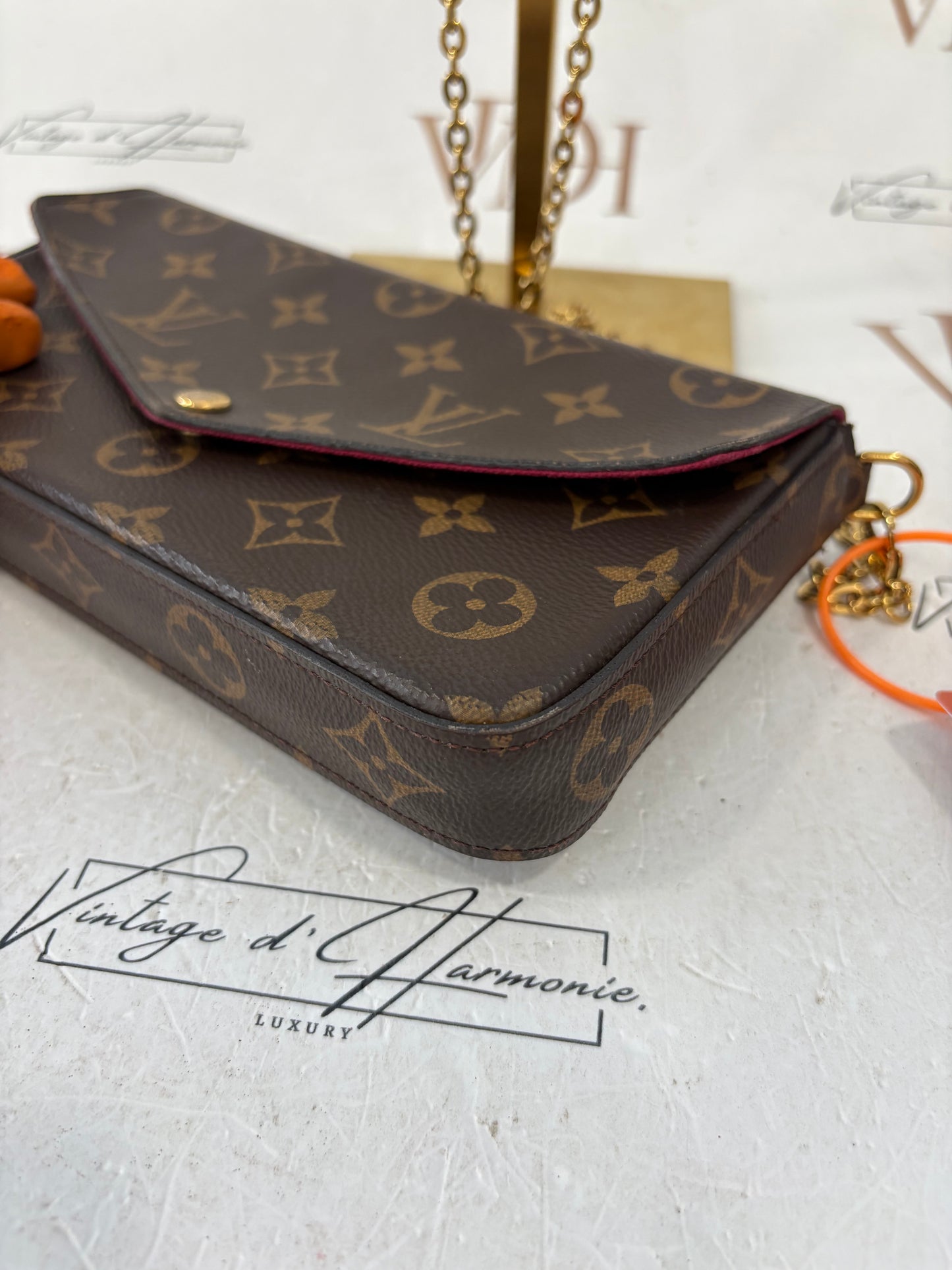 201586 - Louis Vuitton Felicie