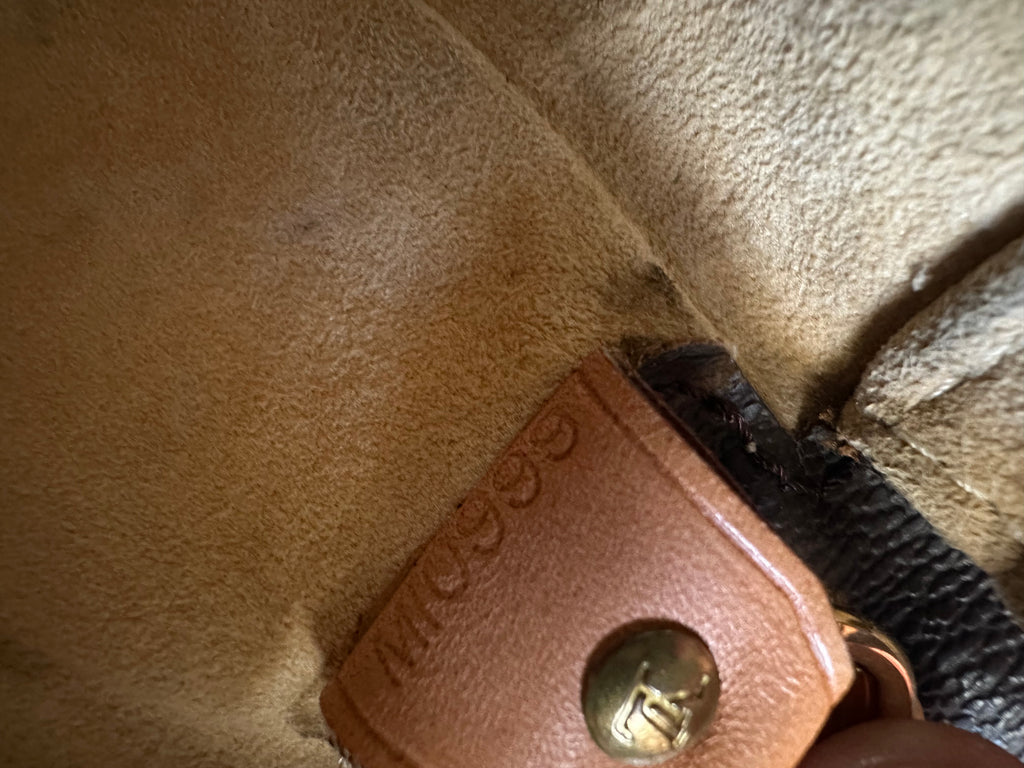 Louis Vuitton Looping GM