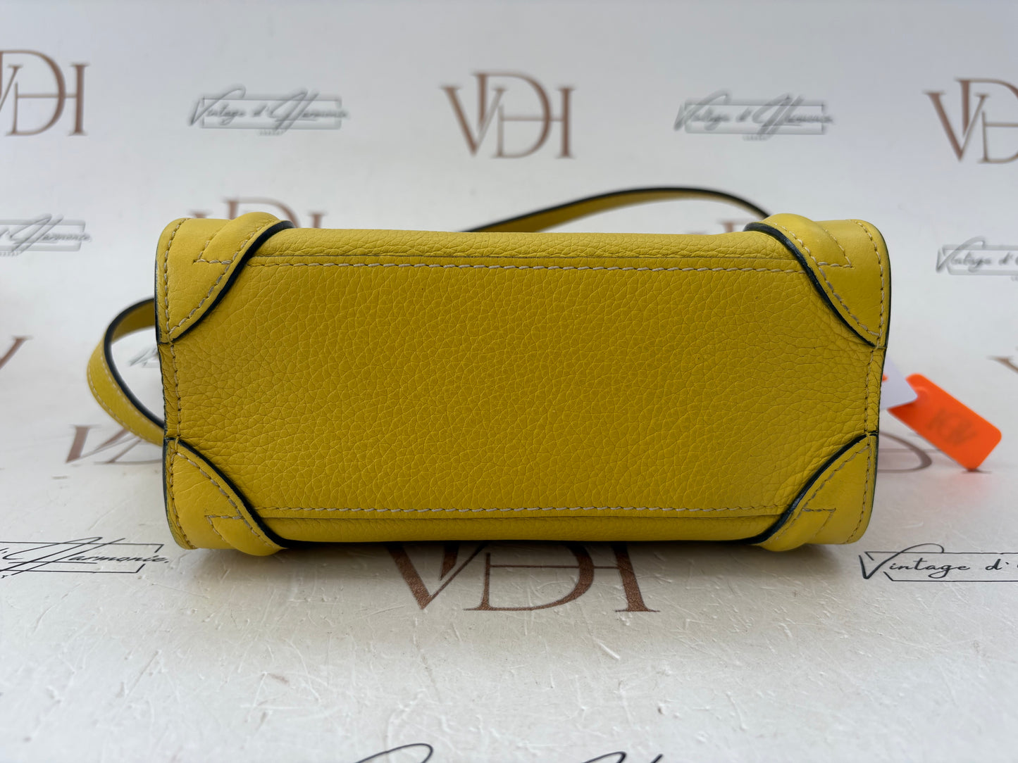 383887 - Céline Luggage Nano