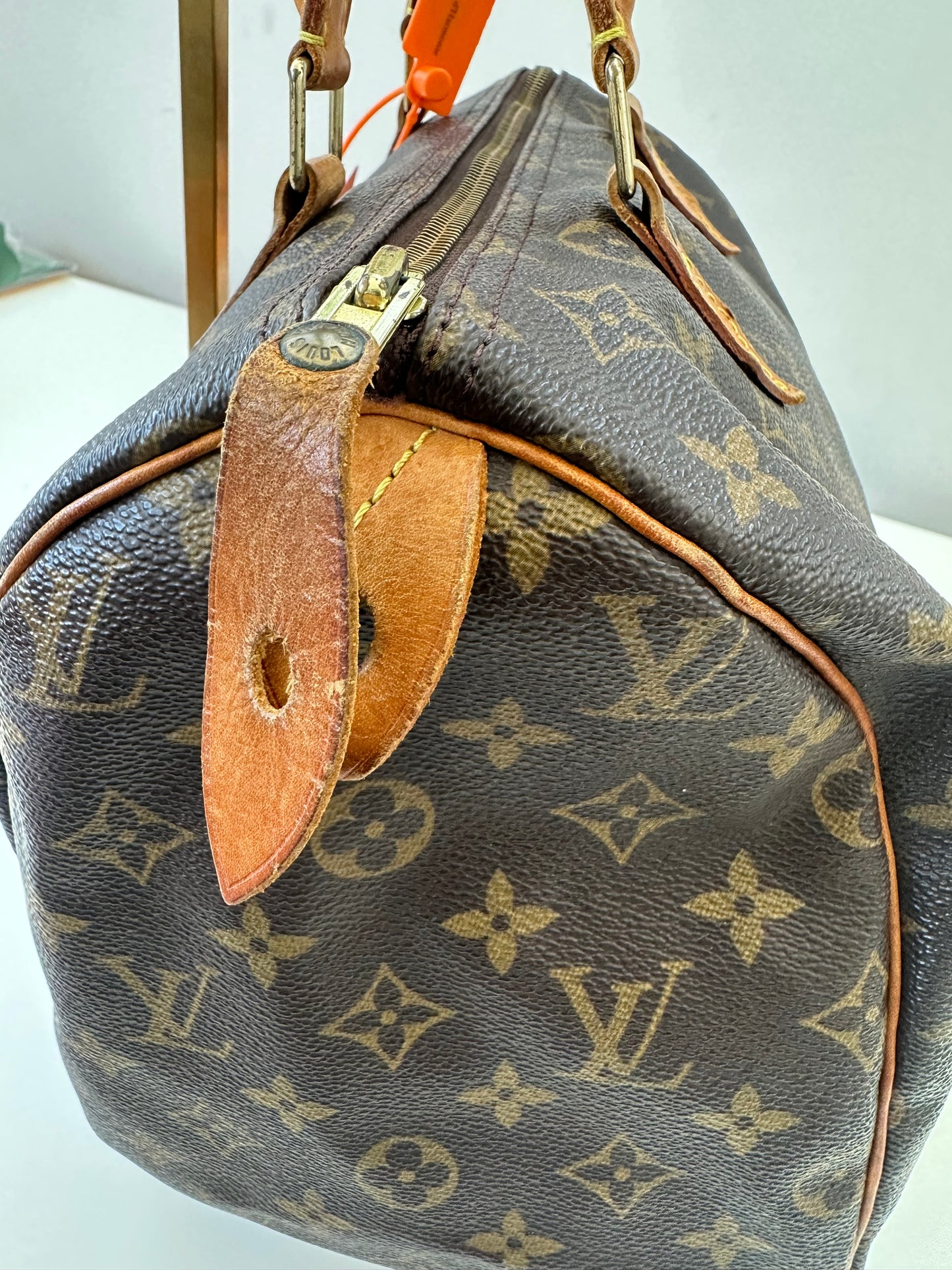 Louis Vuitton Speedy 30