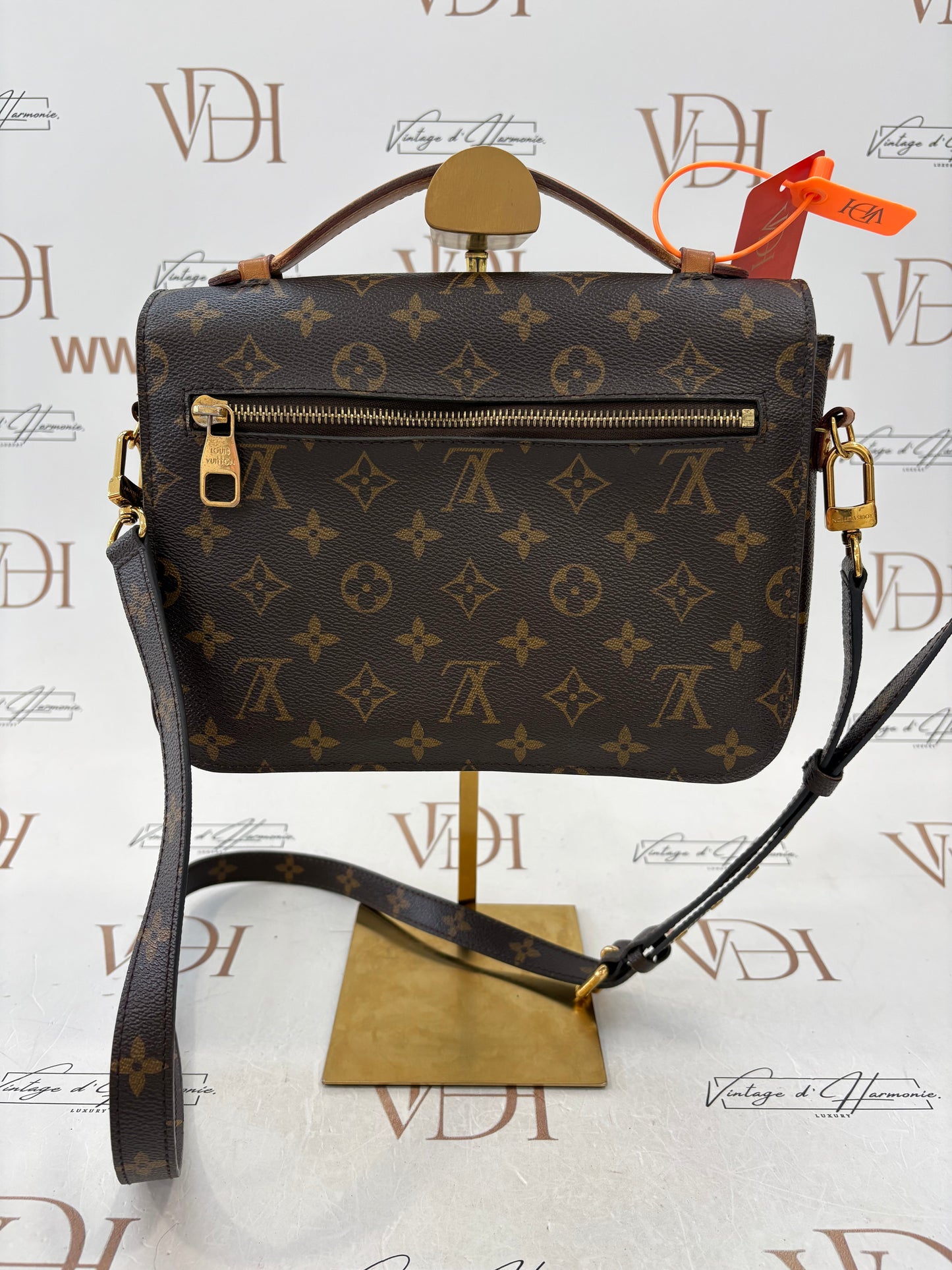 383312 - Louis Vuitton Metis