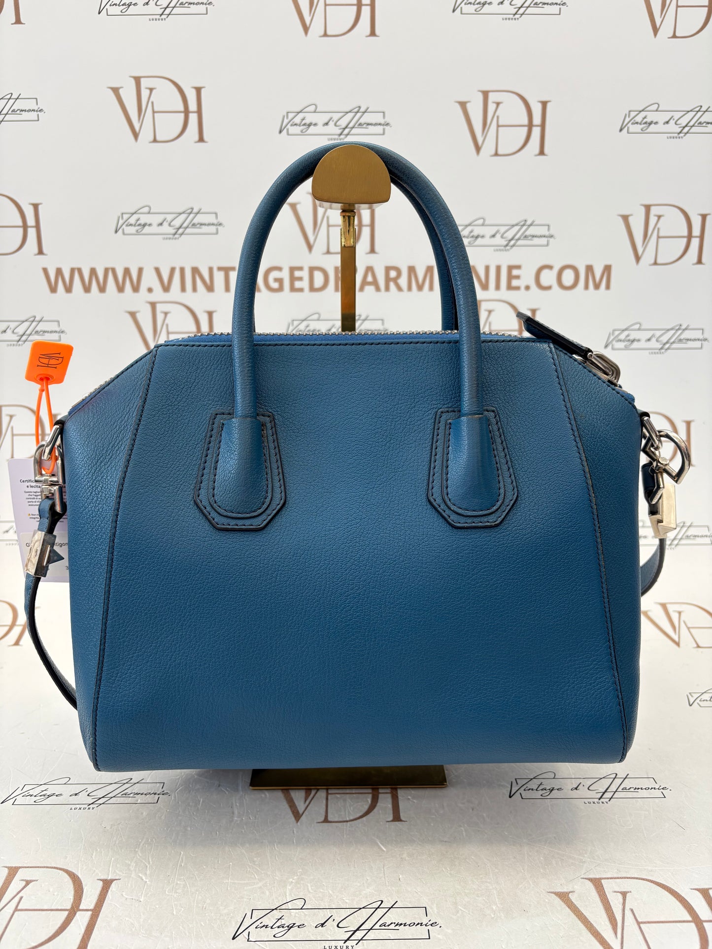 383578 - Givenchy Antigona