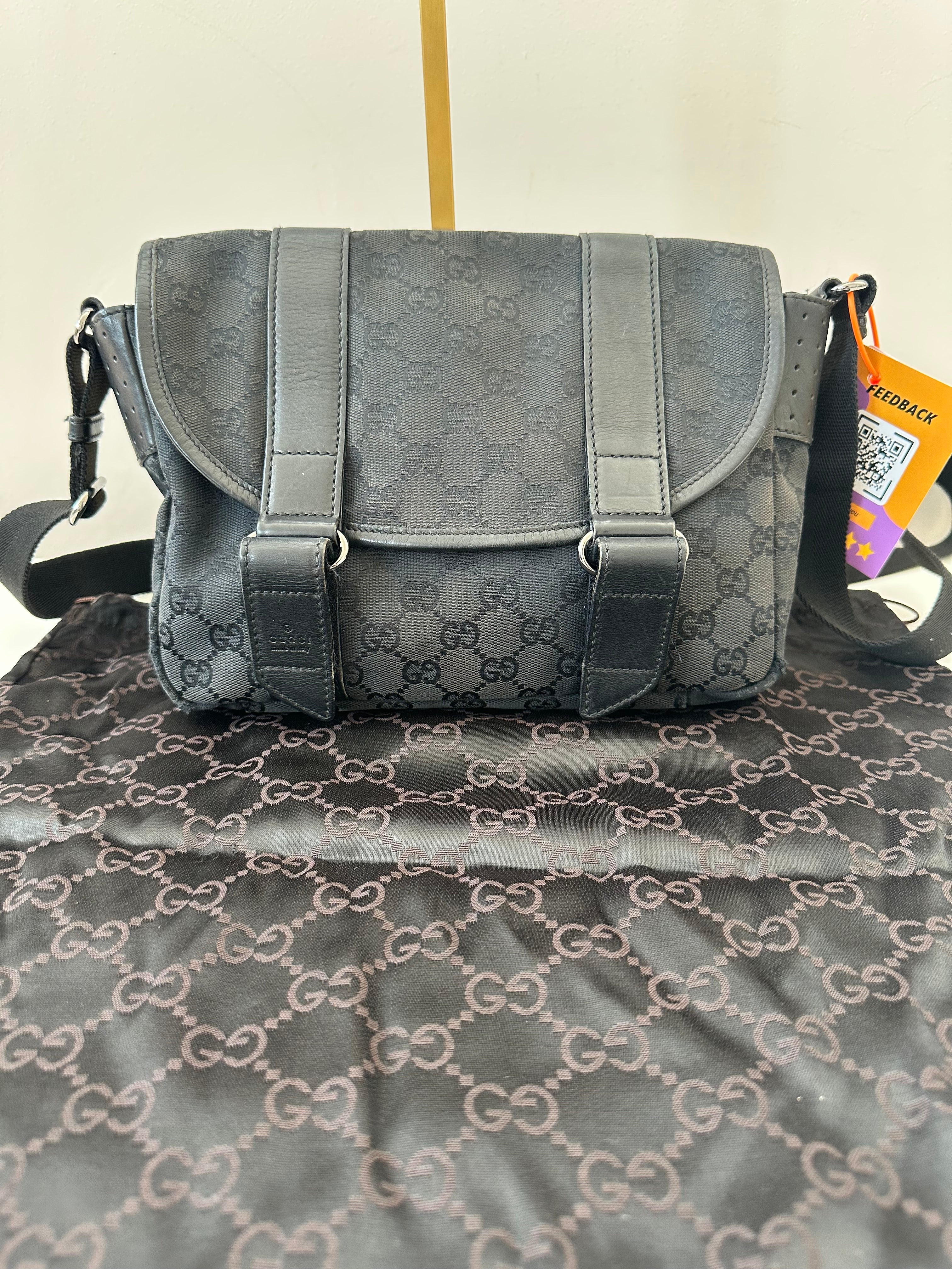 Gucci Messenger Black