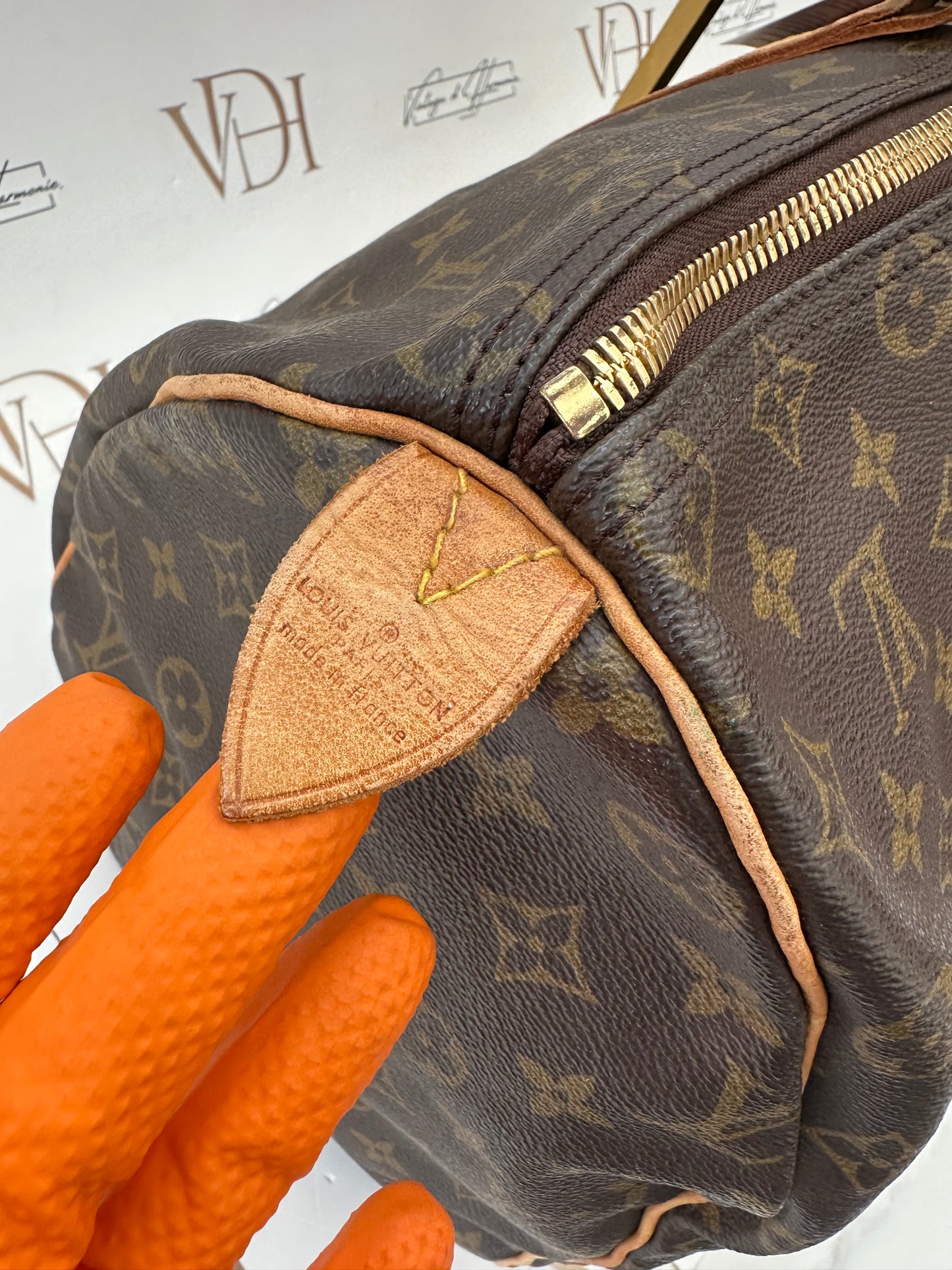 017985 - Louis Vuitton Keepall 50
