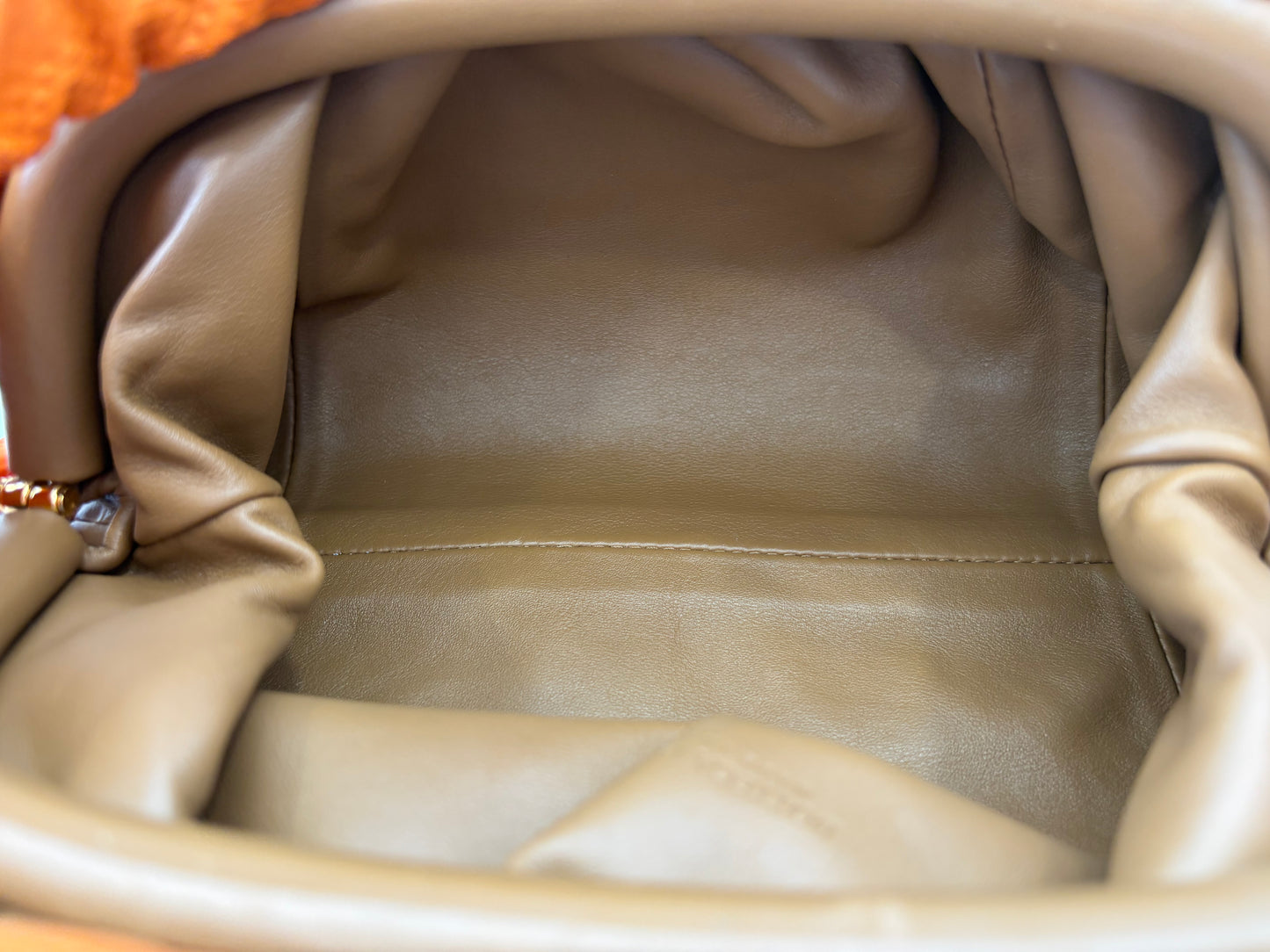 383653 - Bottega Veneta The Pouch