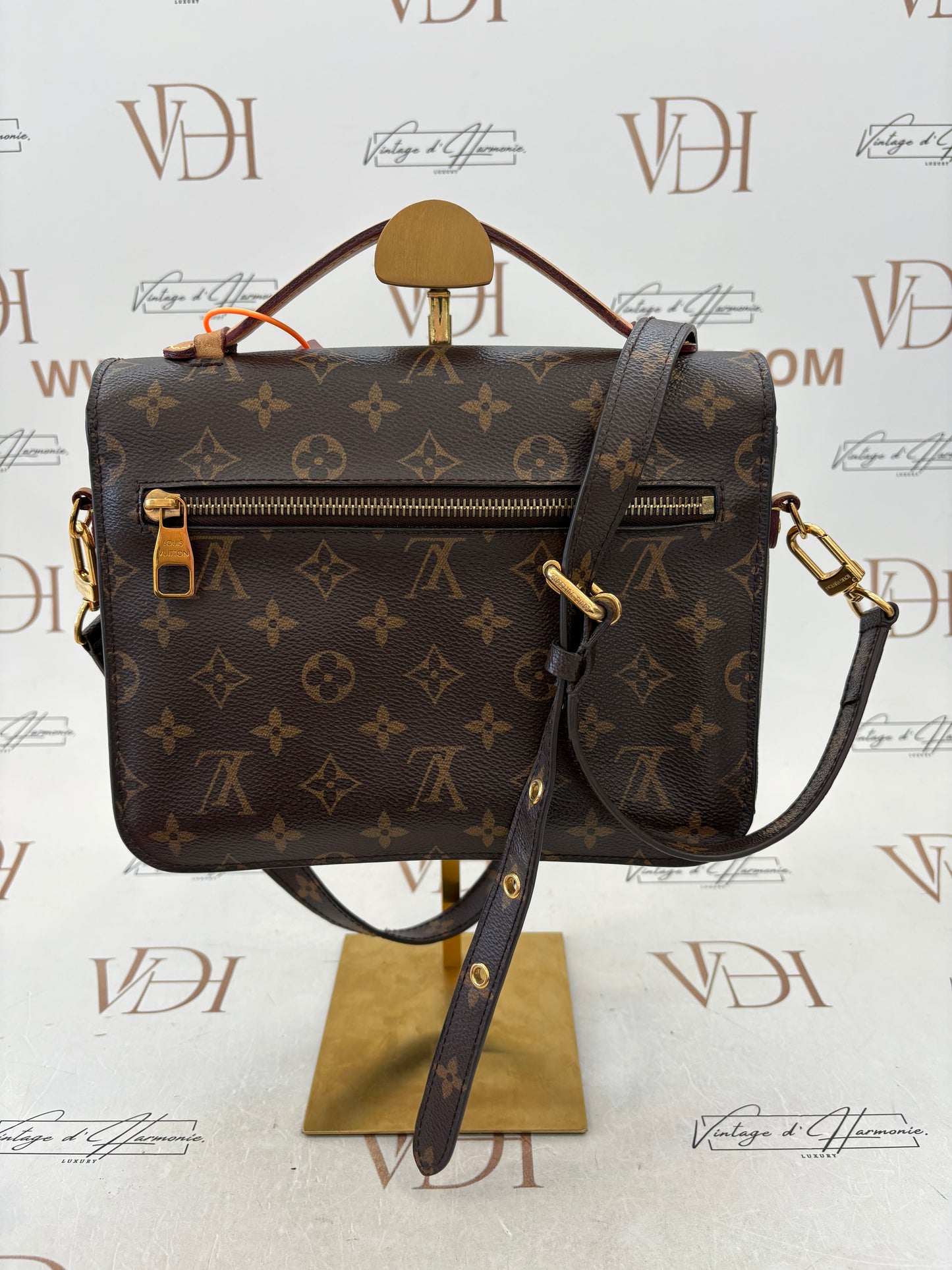 383770 - Louis Vuitton Metis