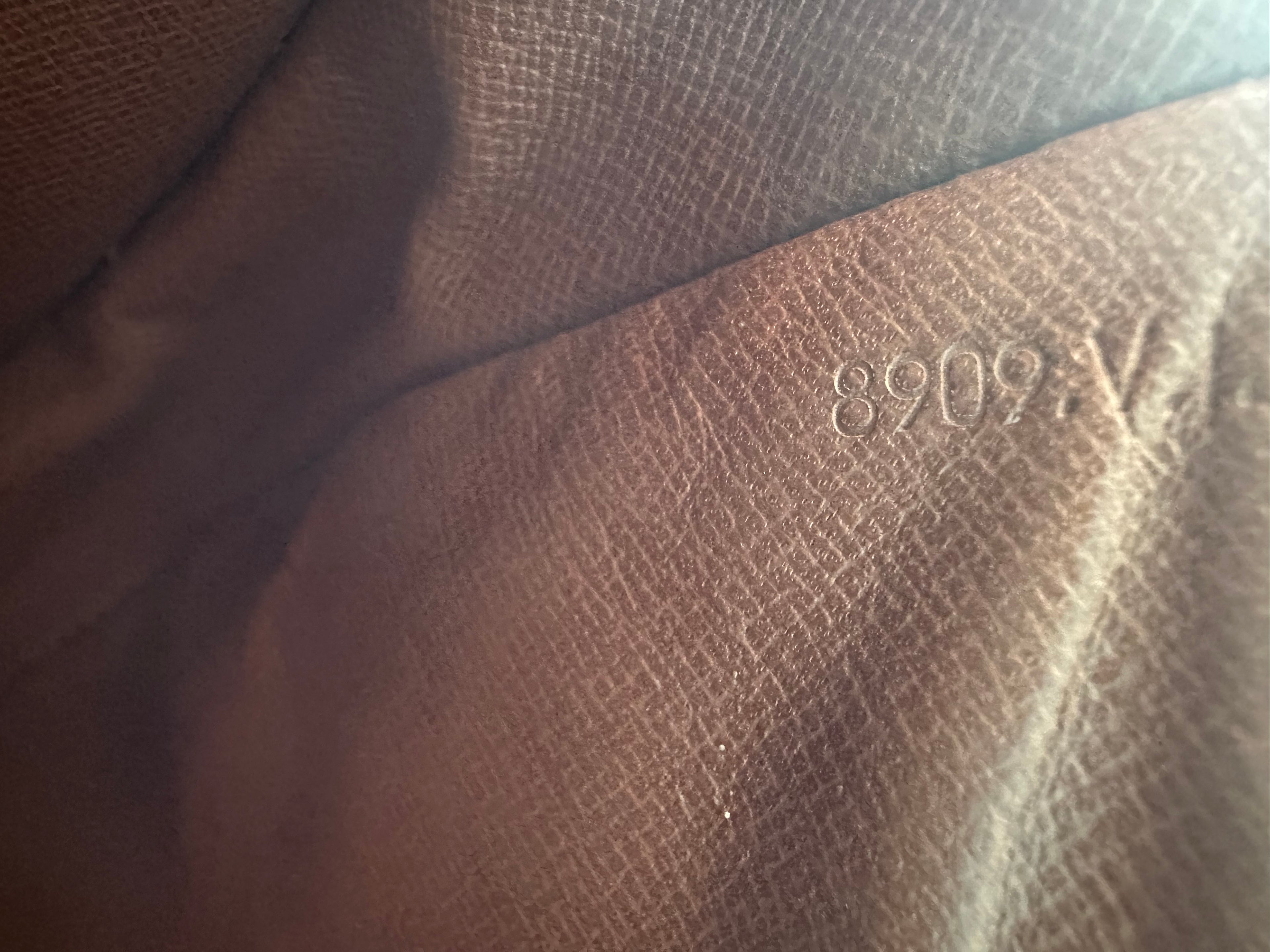 Louis Vuitton Chantilly MM